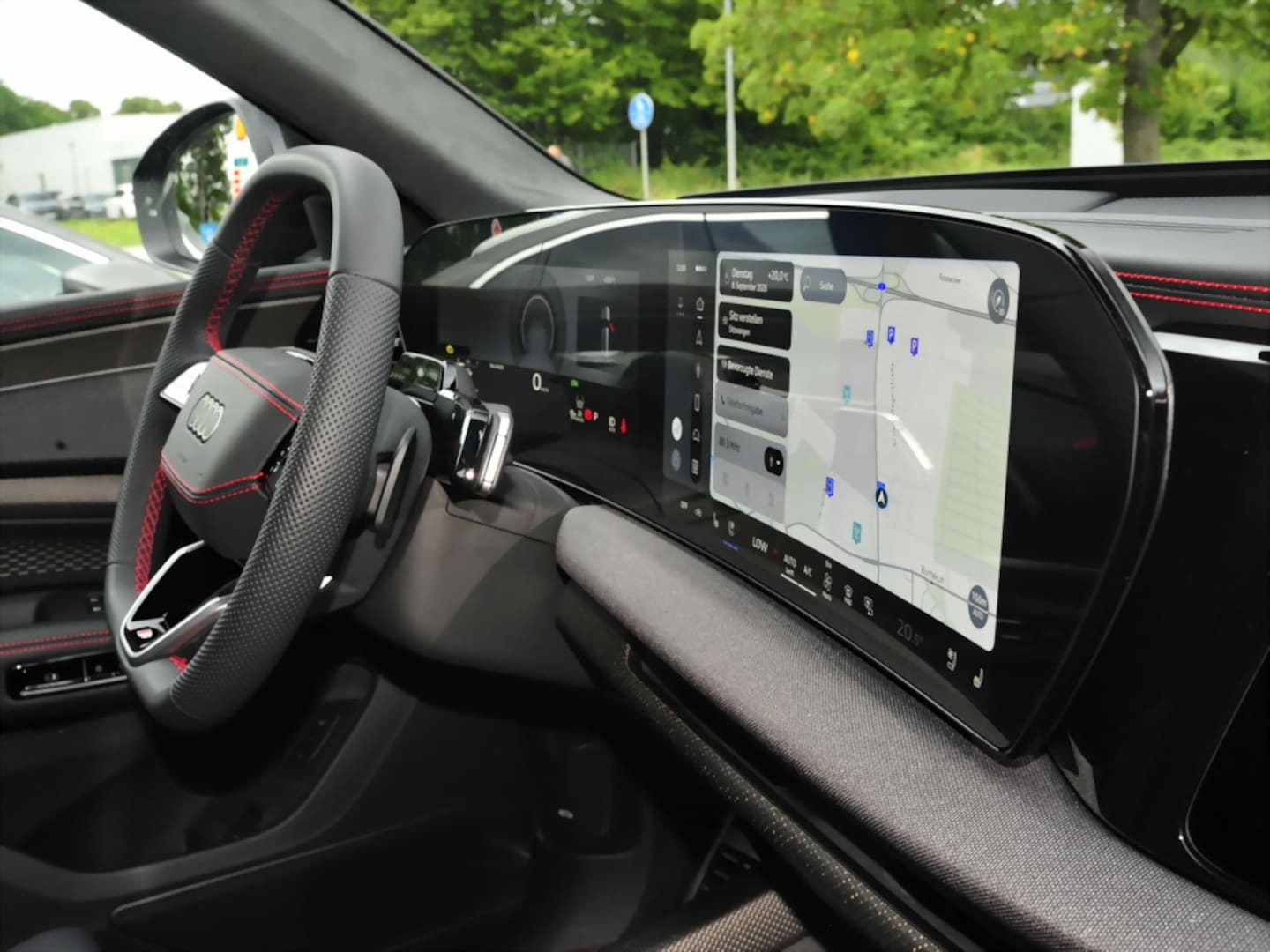 Bild über Audi Q7 SUV TDI quattro 220 kW tiptronic - für weitere Informationen kontaktieren Sie den Audi Partner
