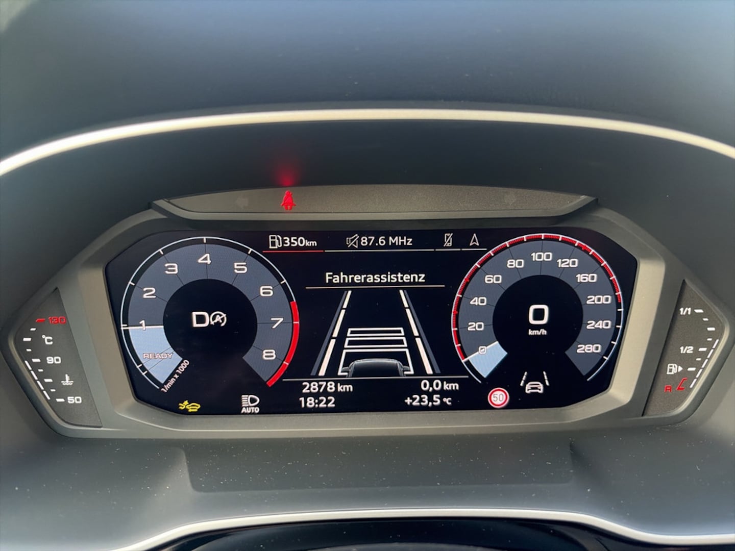 Bild über Audi Q3 TFSI 110 kW S tronic - für weitere Informationen kontaktieren Sie den Audi Partner