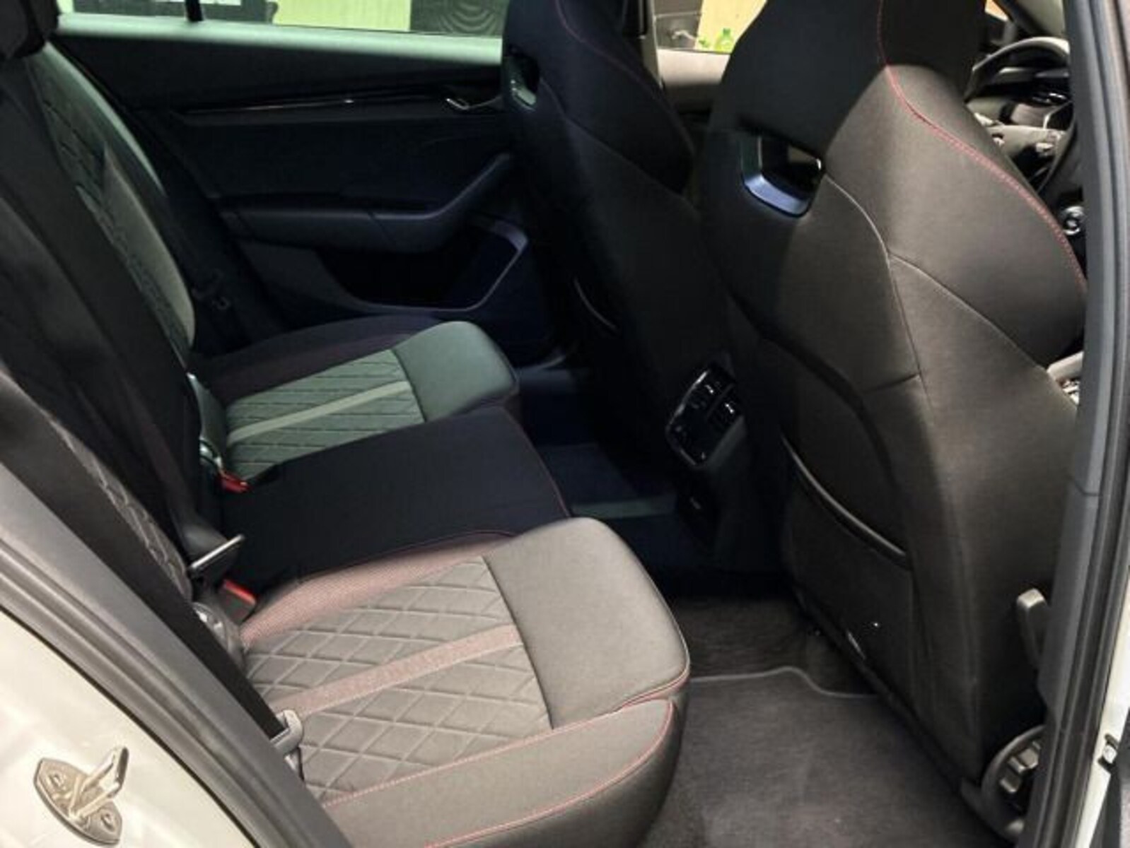 Škoda Octavia Combi – Bild 13
