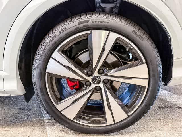 2025 Audi SQ5 Premium Plus - Photo 8