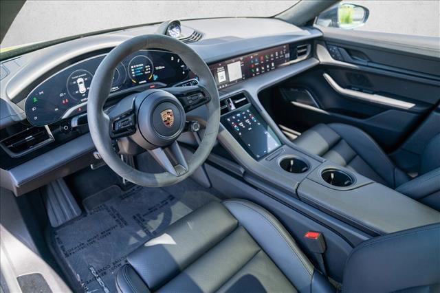 2023 Porsche Taycan Sport Turismo