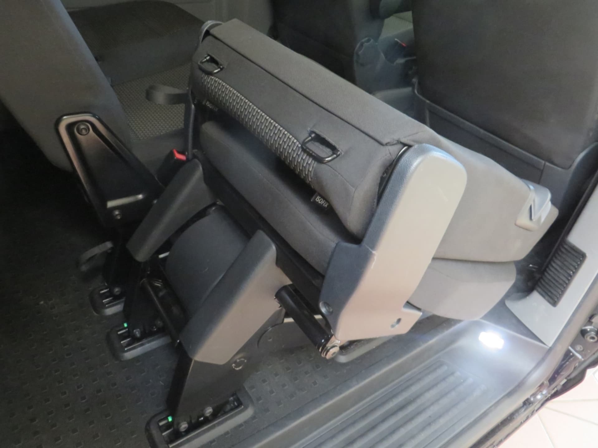 Volkswagen T6.1 Caravelle kurzer Radstand Trendline