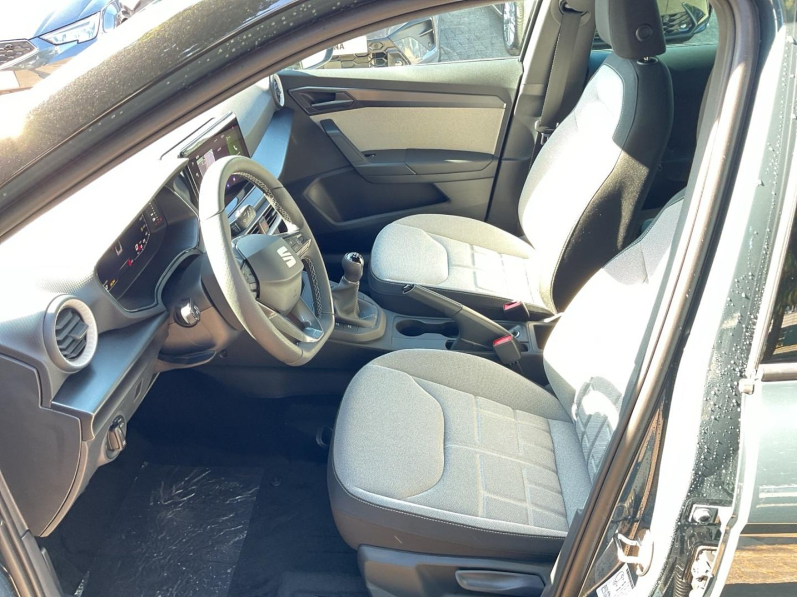 SEAT Arona – Bild 6