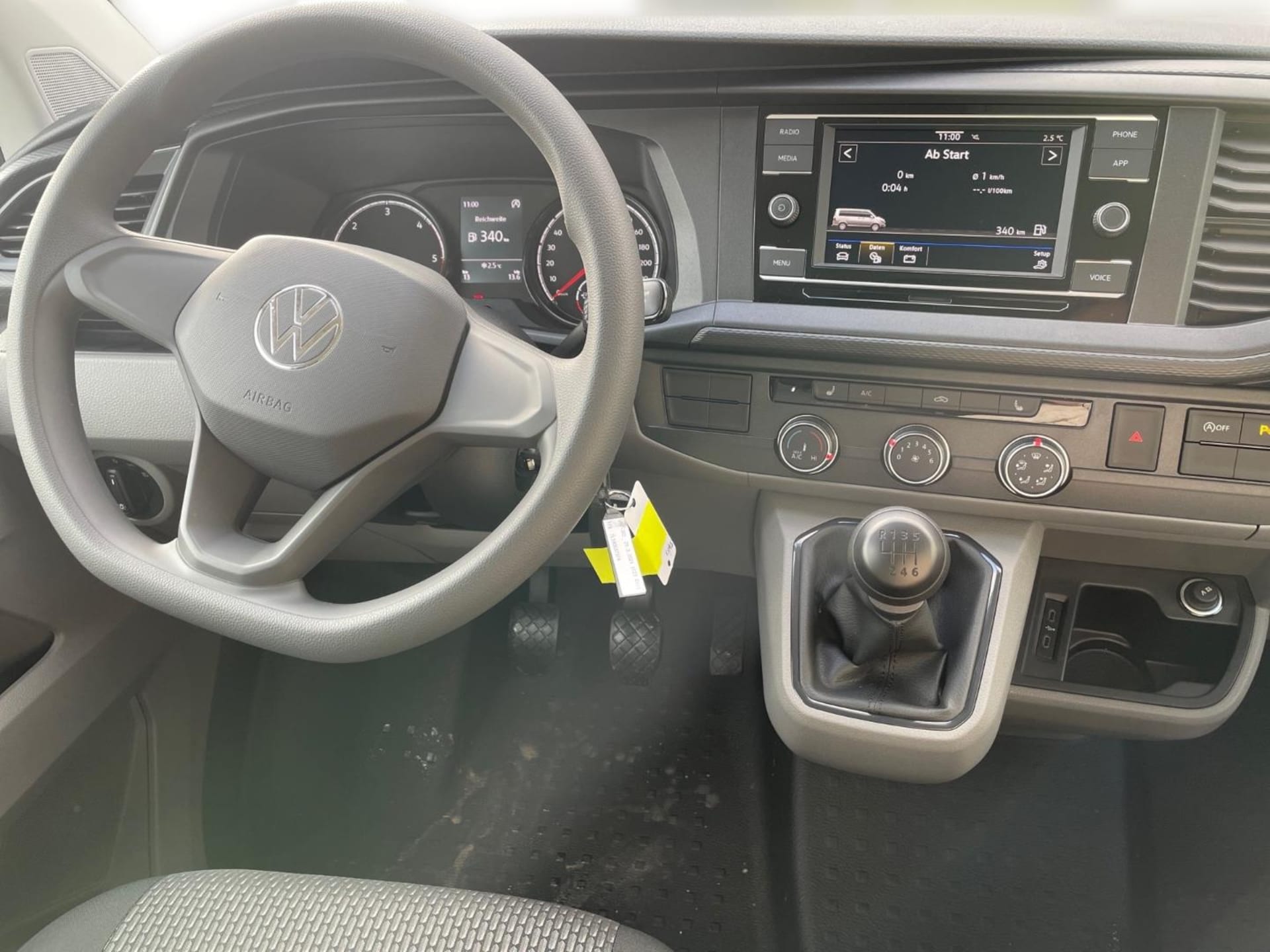 Volkswagen T6.1 Transporter Kasten kurzer Radstand