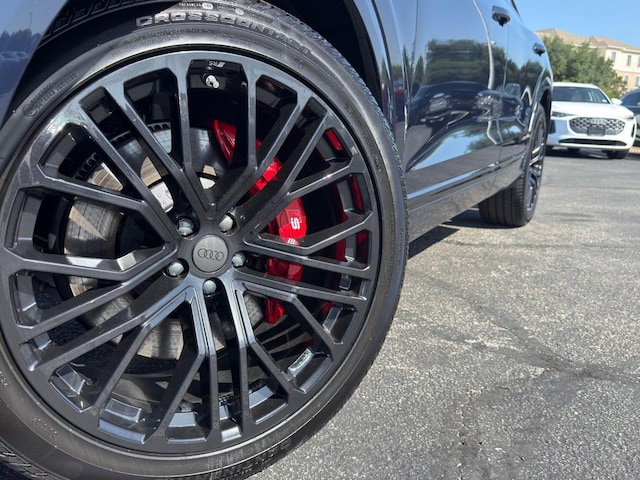 2026 Audi SQ8