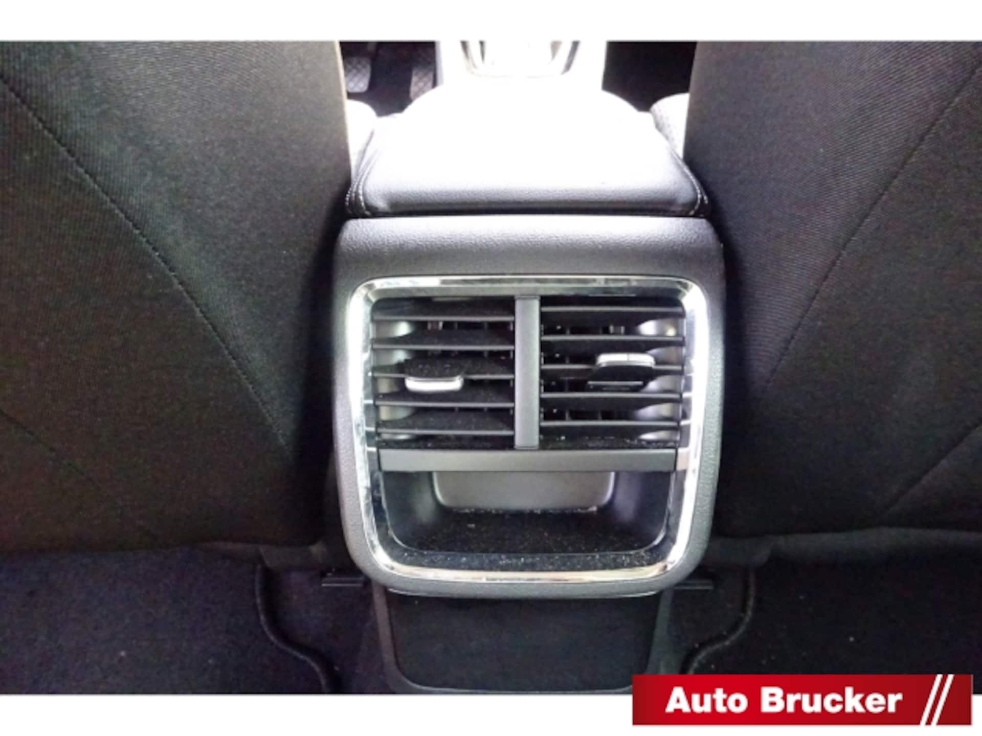 Skoda Octavia Combi Style