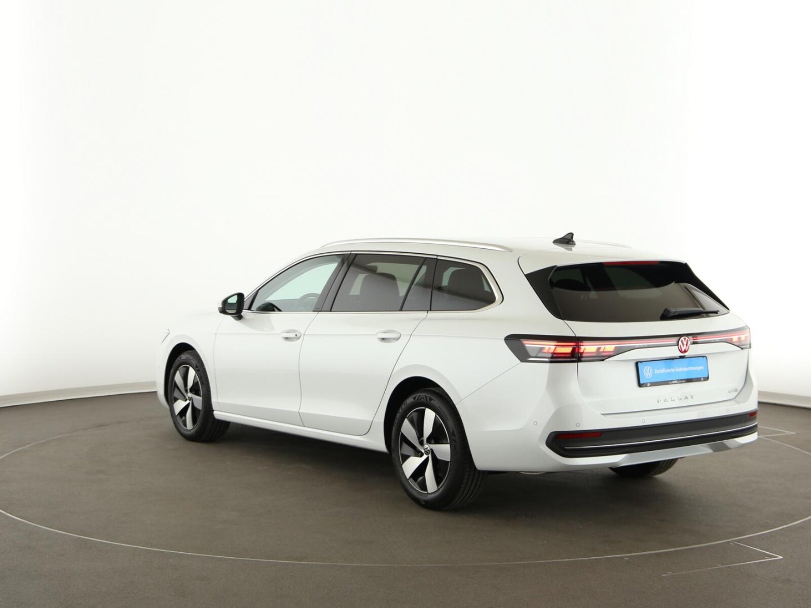 Volkswagen Passat – Bild 4