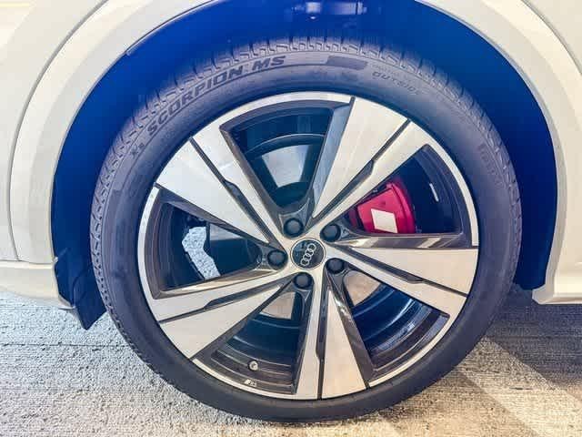 2025 Audi SQ5 Premium Plus - Photo 9