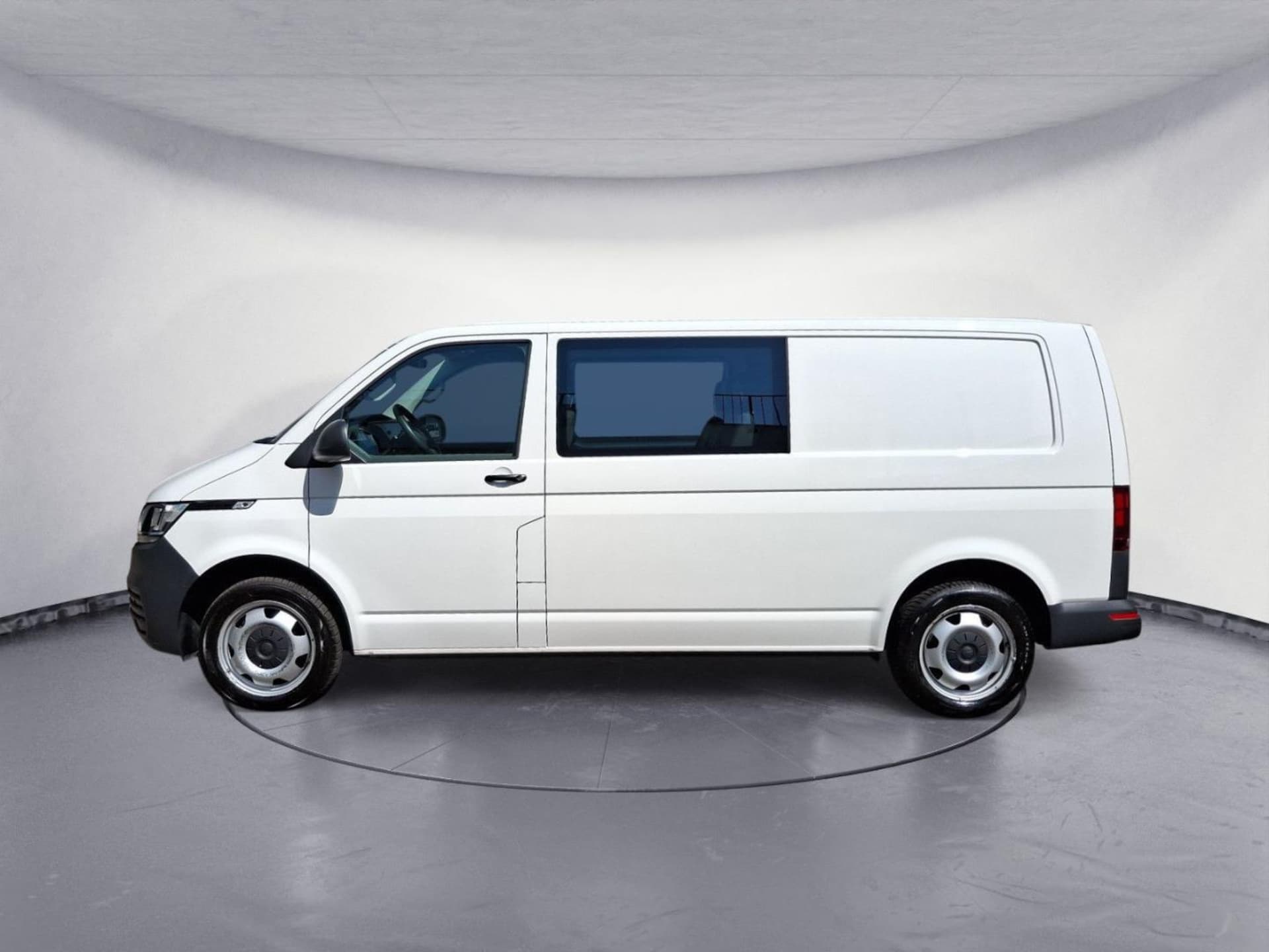 Volkswagen T6.1 Transporter Kombi langer Radstand