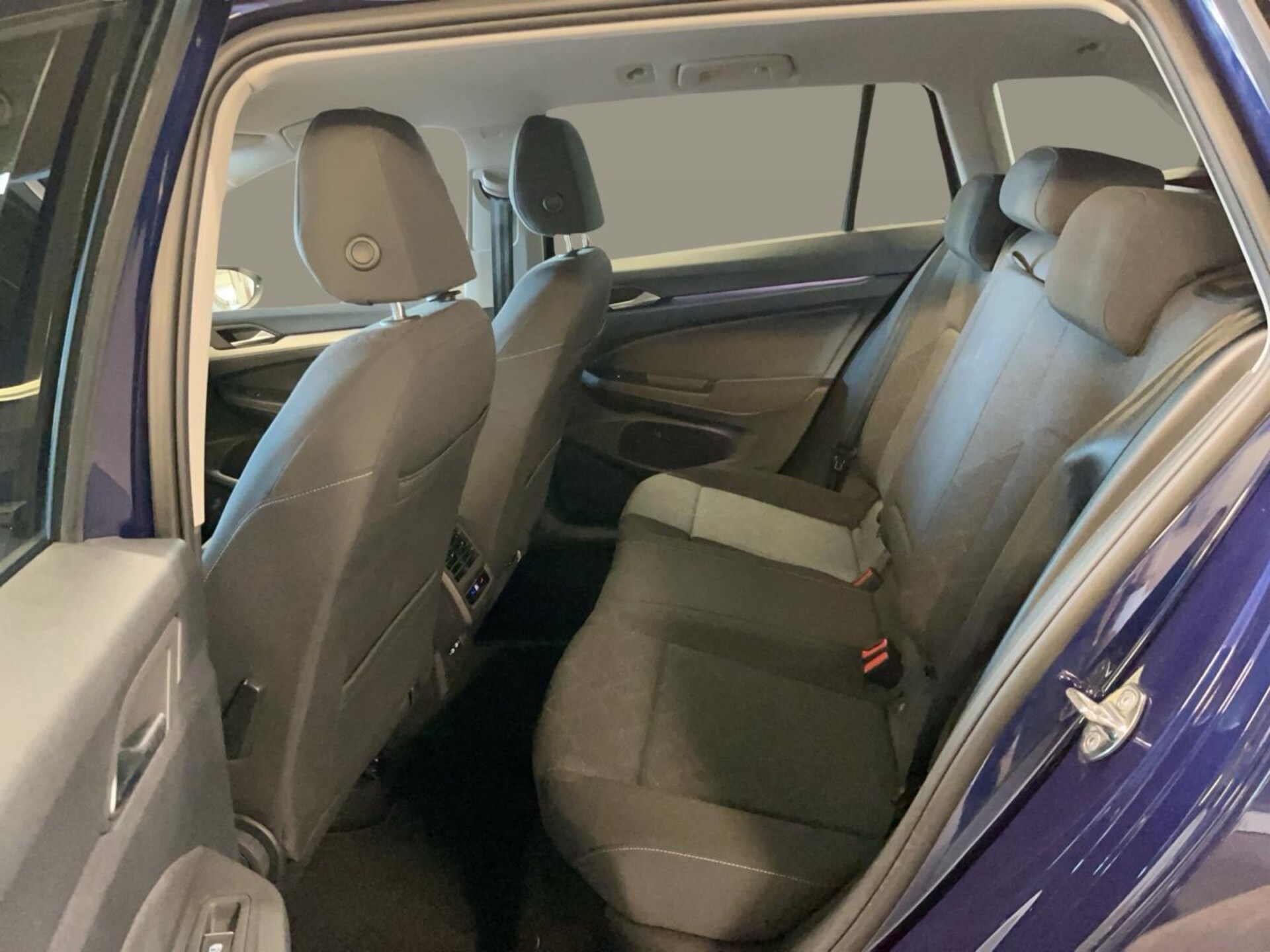 Volkswagen Golf Variant Life