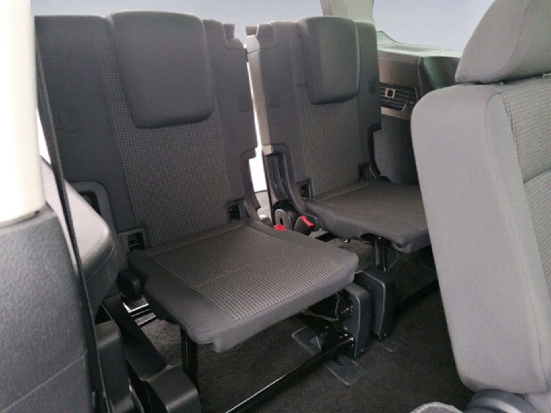 Volkswagen Caddy Maxi Basis-Modell
