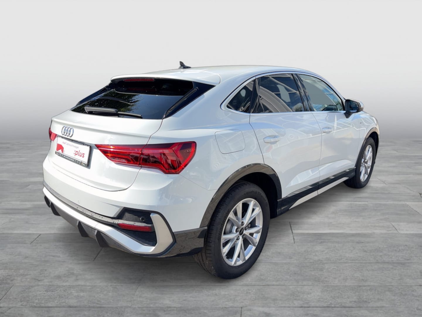 Bild über Audi Q3 Sportback TFSI 110 kW S tronic - für weitere Informationen kontaktieren Sie den Audi Partner