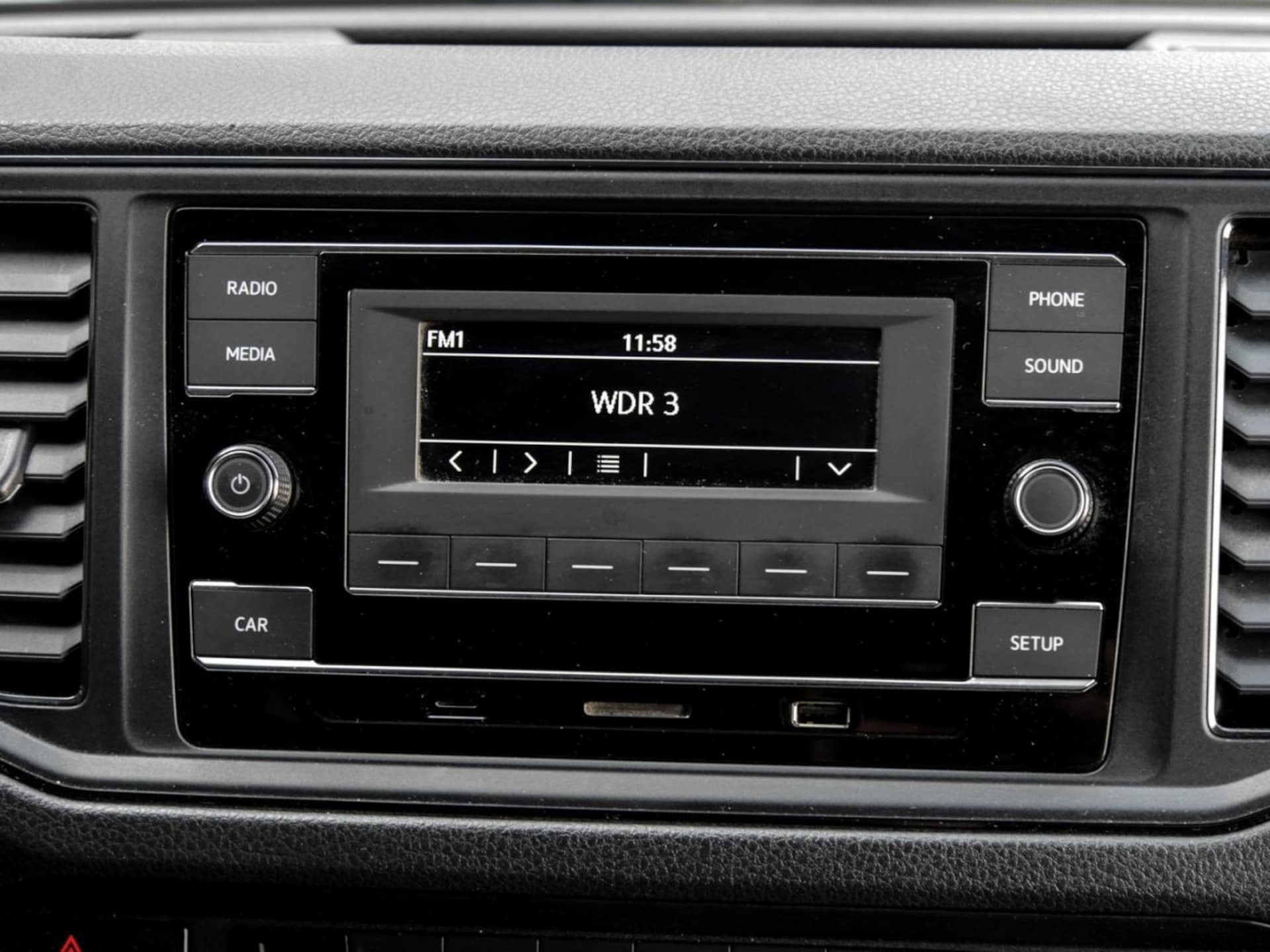 Volkswagen Crafter Kasten mittlerer Radstand