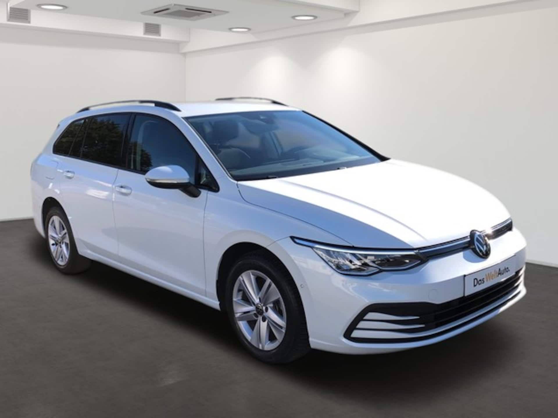 Volkswagen Golf Variant Life