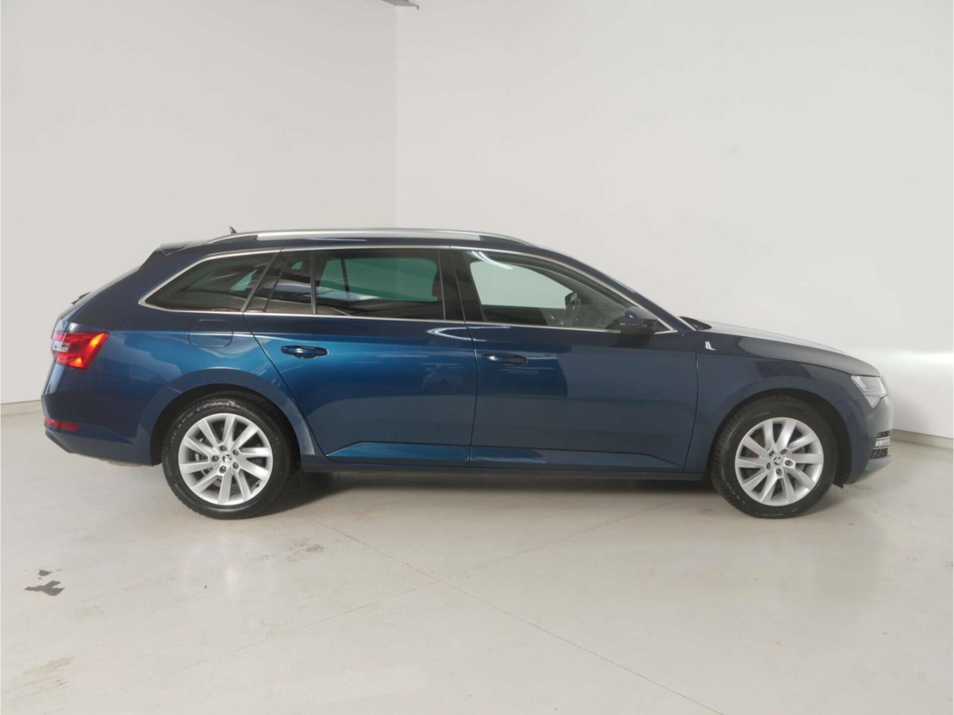 Skoda Superb Combi Style