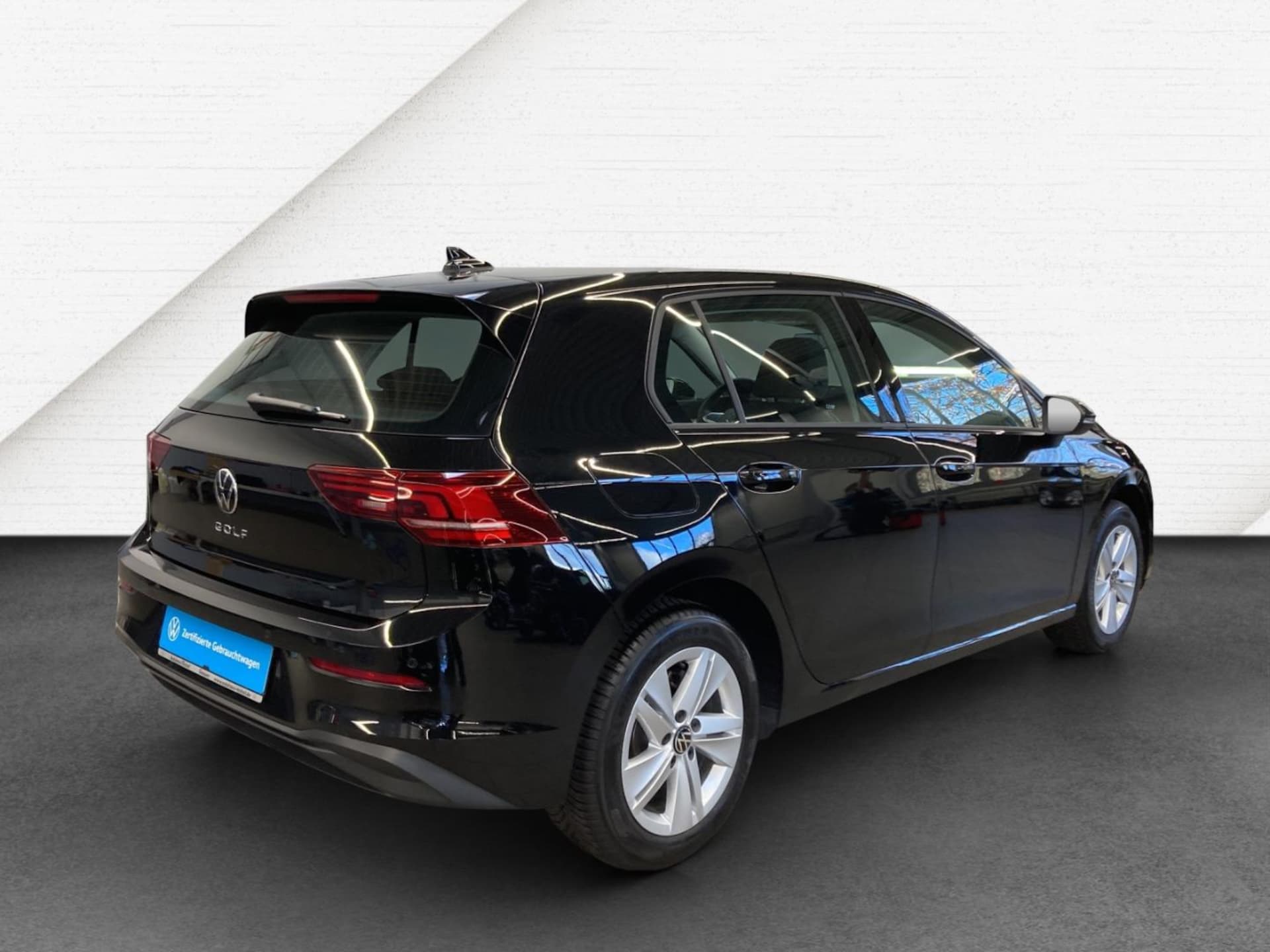 Volkswagen Golf Life