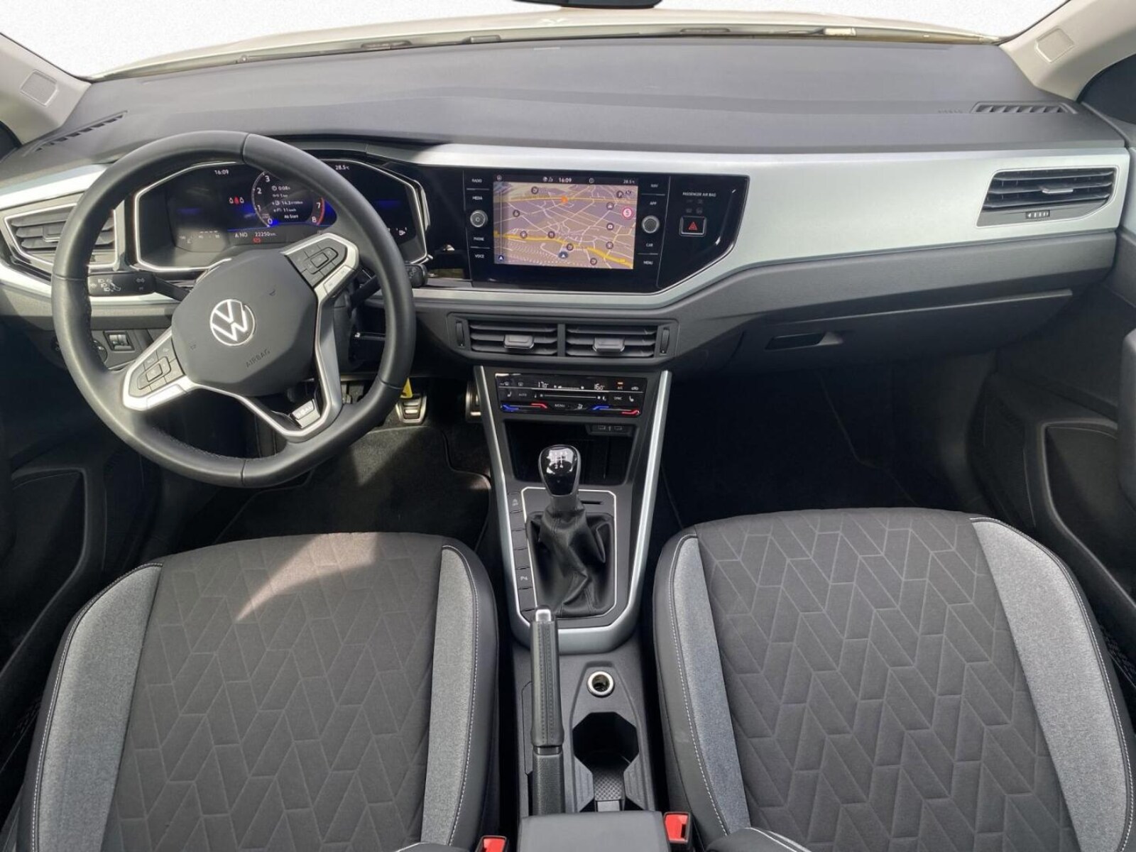 Volkswagen Polo – Bild 10