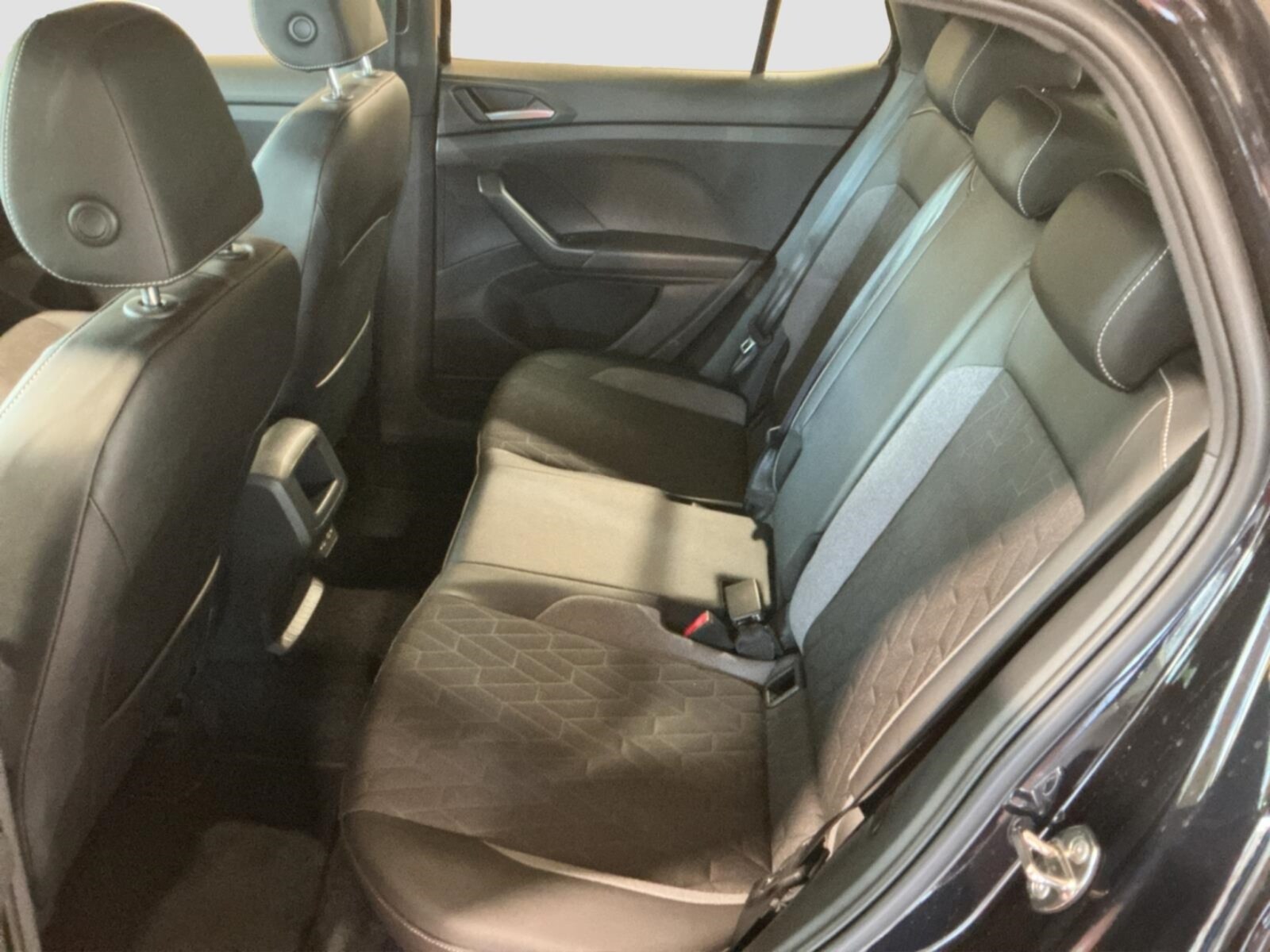 Volkswagen T-Cross – Bild 11