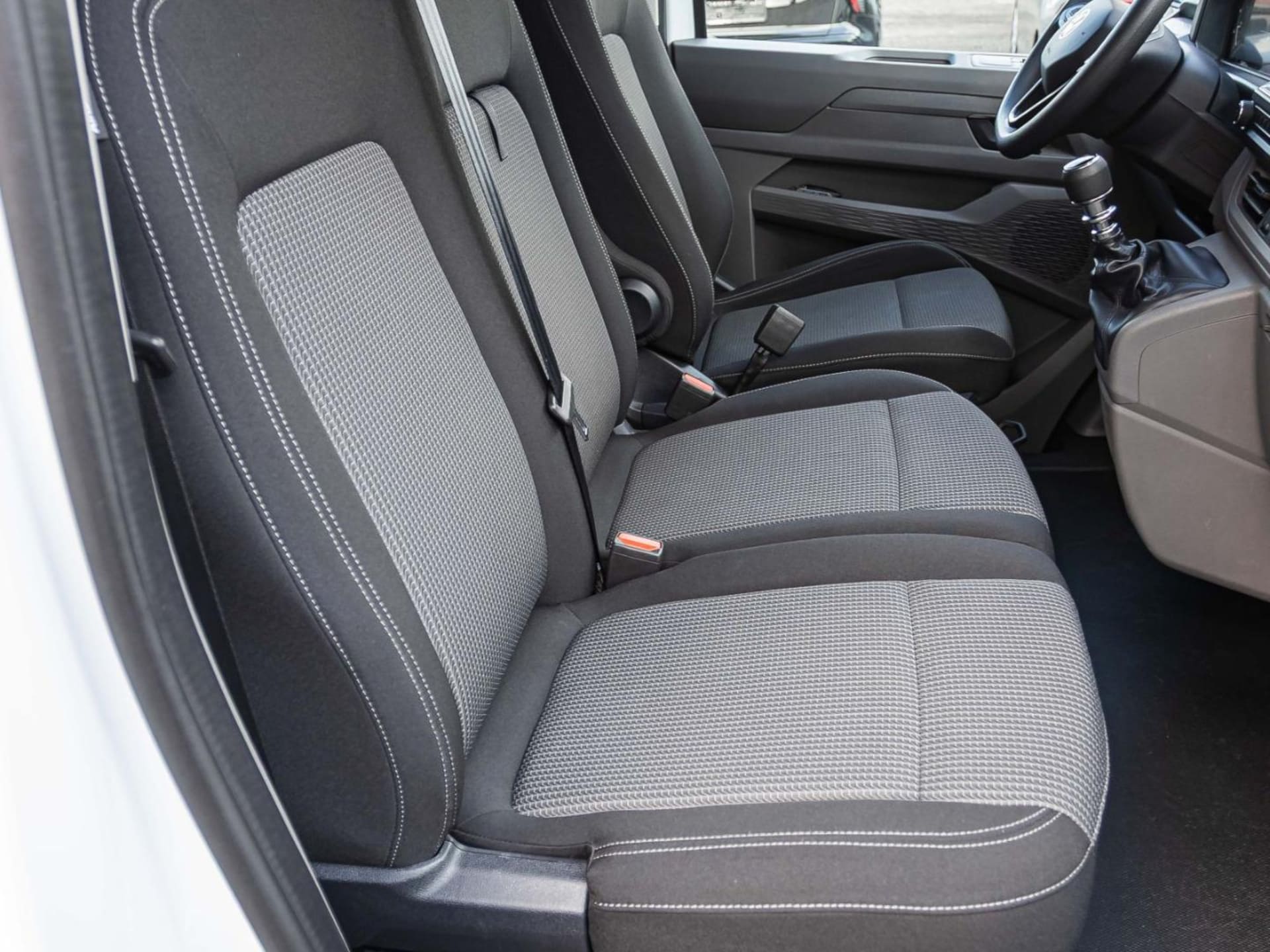 Volkswagen Transporter Kasten langer Radstand