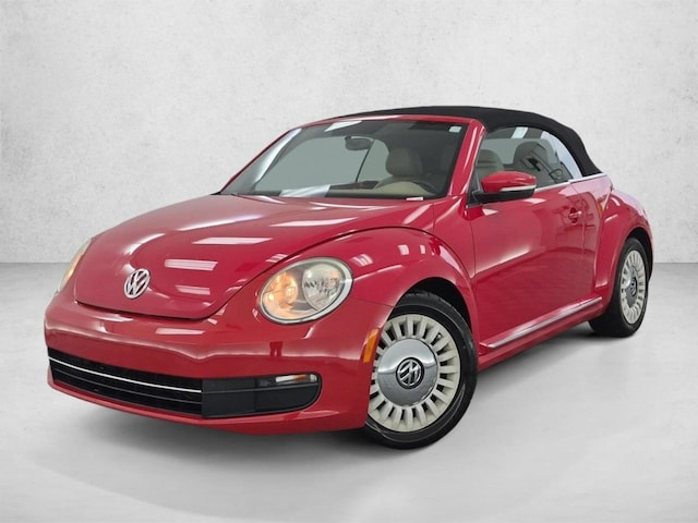 Photo of 2013 Volkswagen Beetle Convertible 