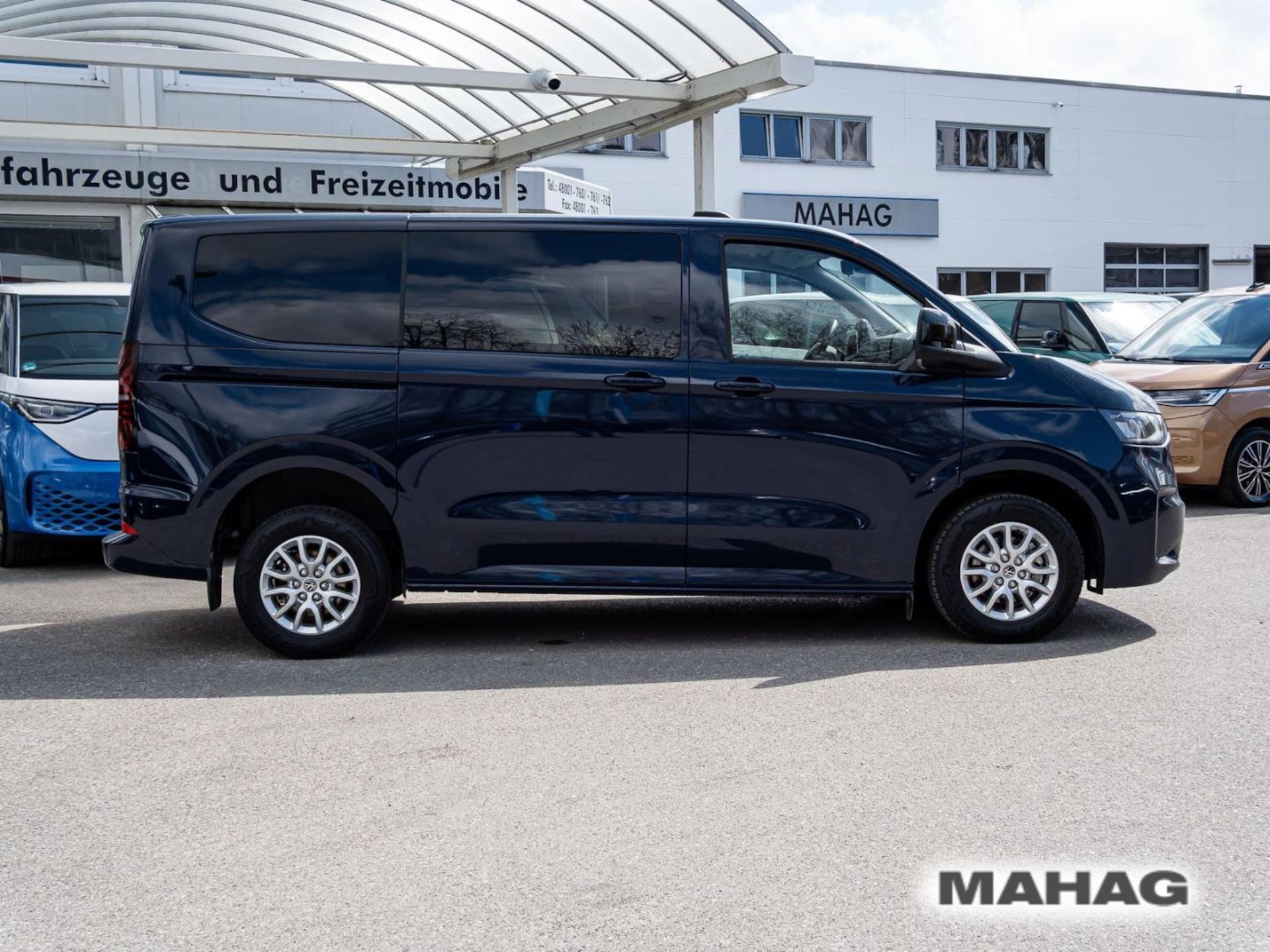 Volkswagen Caravelle Life