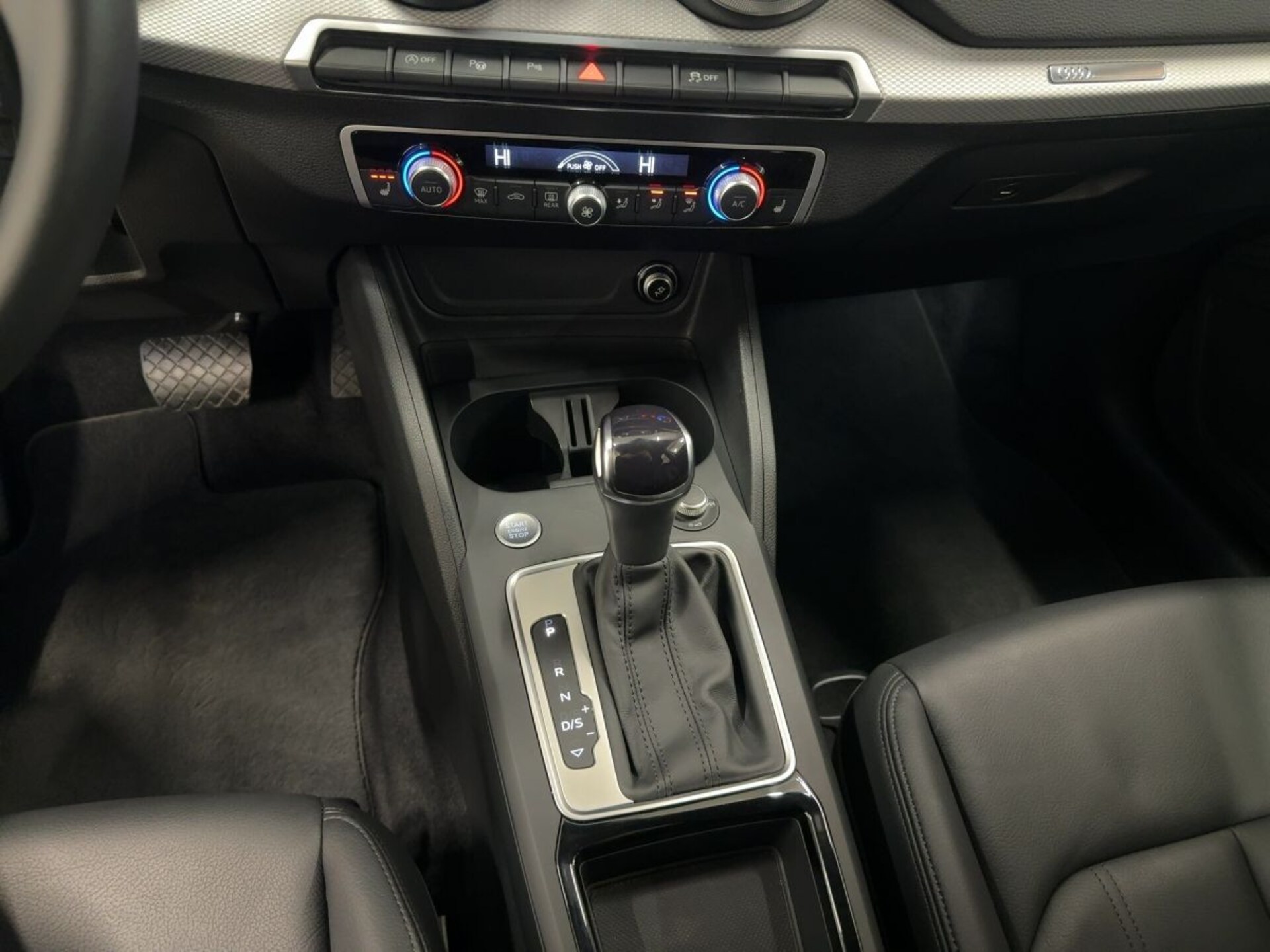 Audi Q2 S line