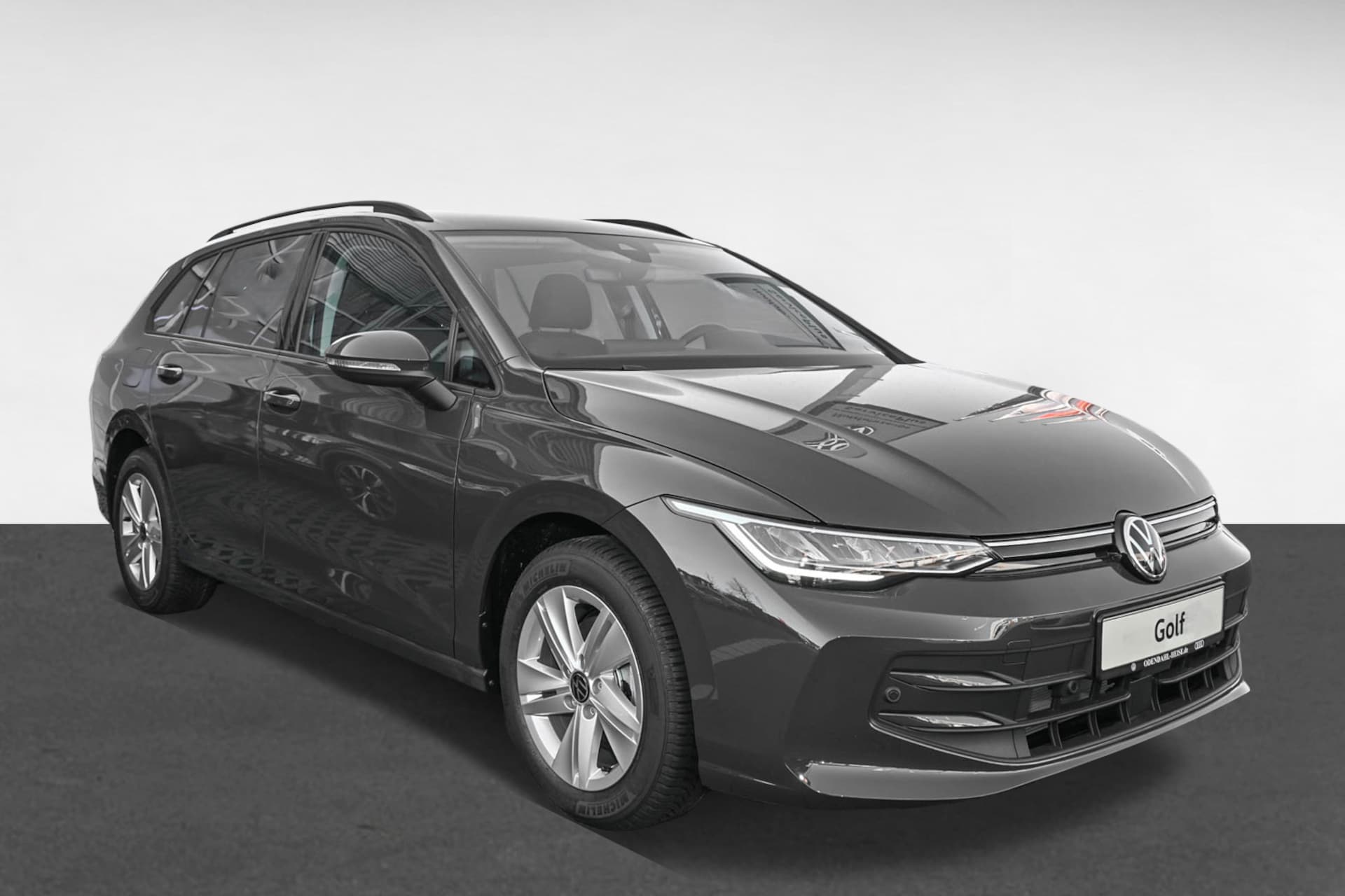 Volkswagen Golf Variant Life