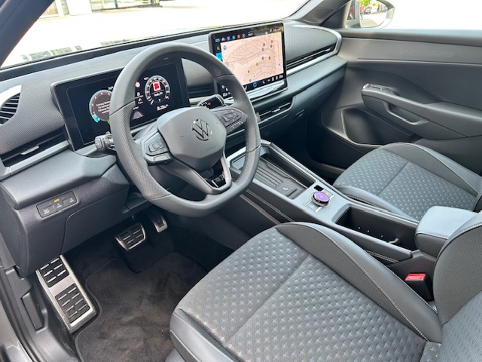 Volkswagen T-Roc – Bild 2