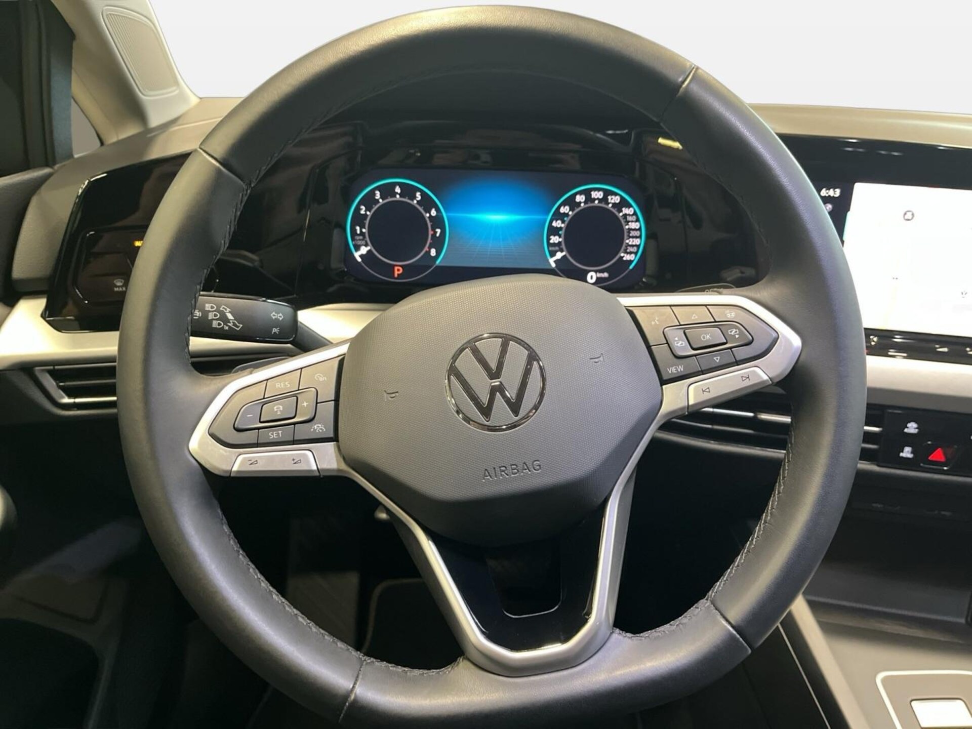 Volkswagen Golf Variant Life