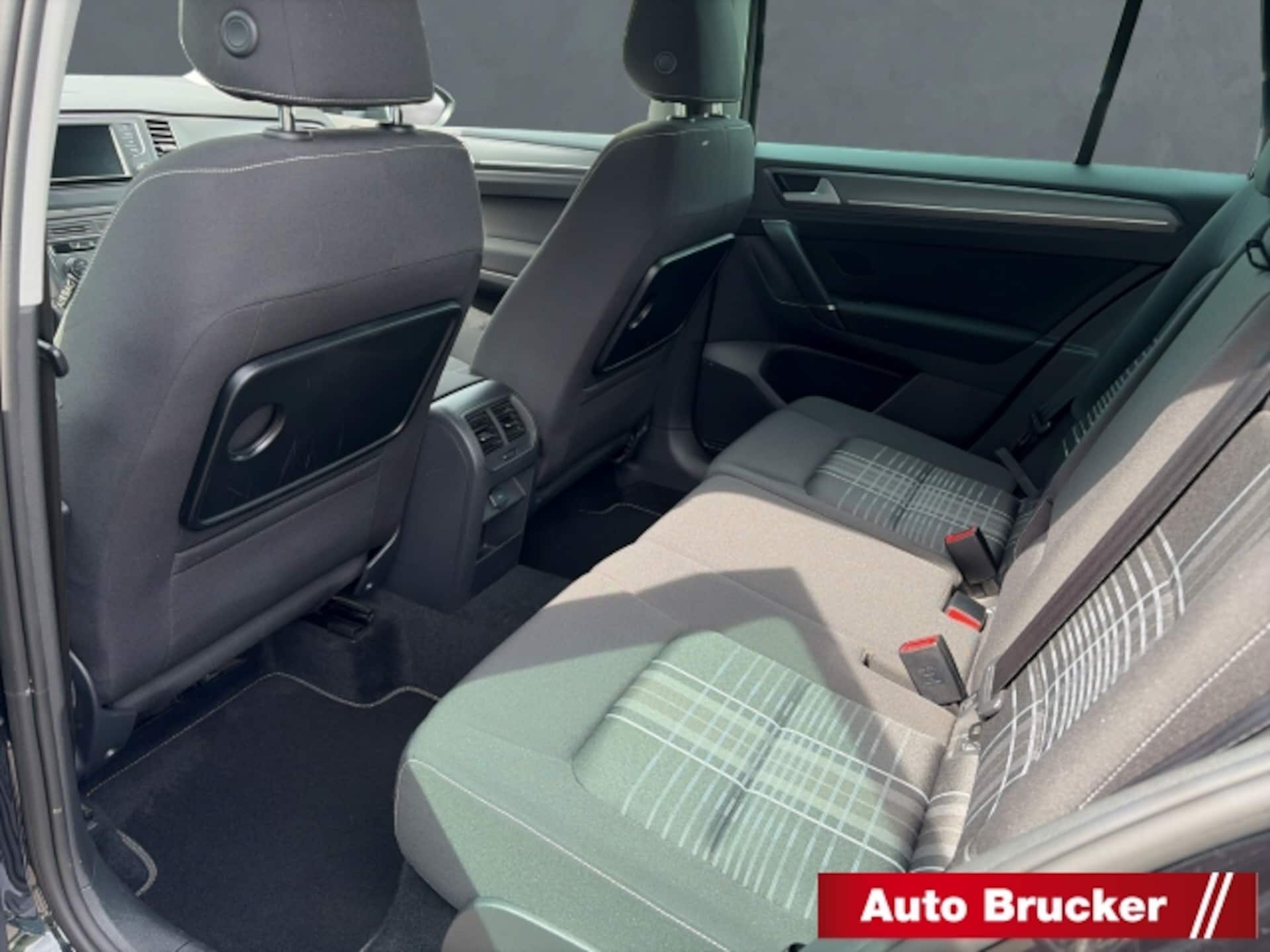 Volkswagen Golf Sportsvan LOUNGE