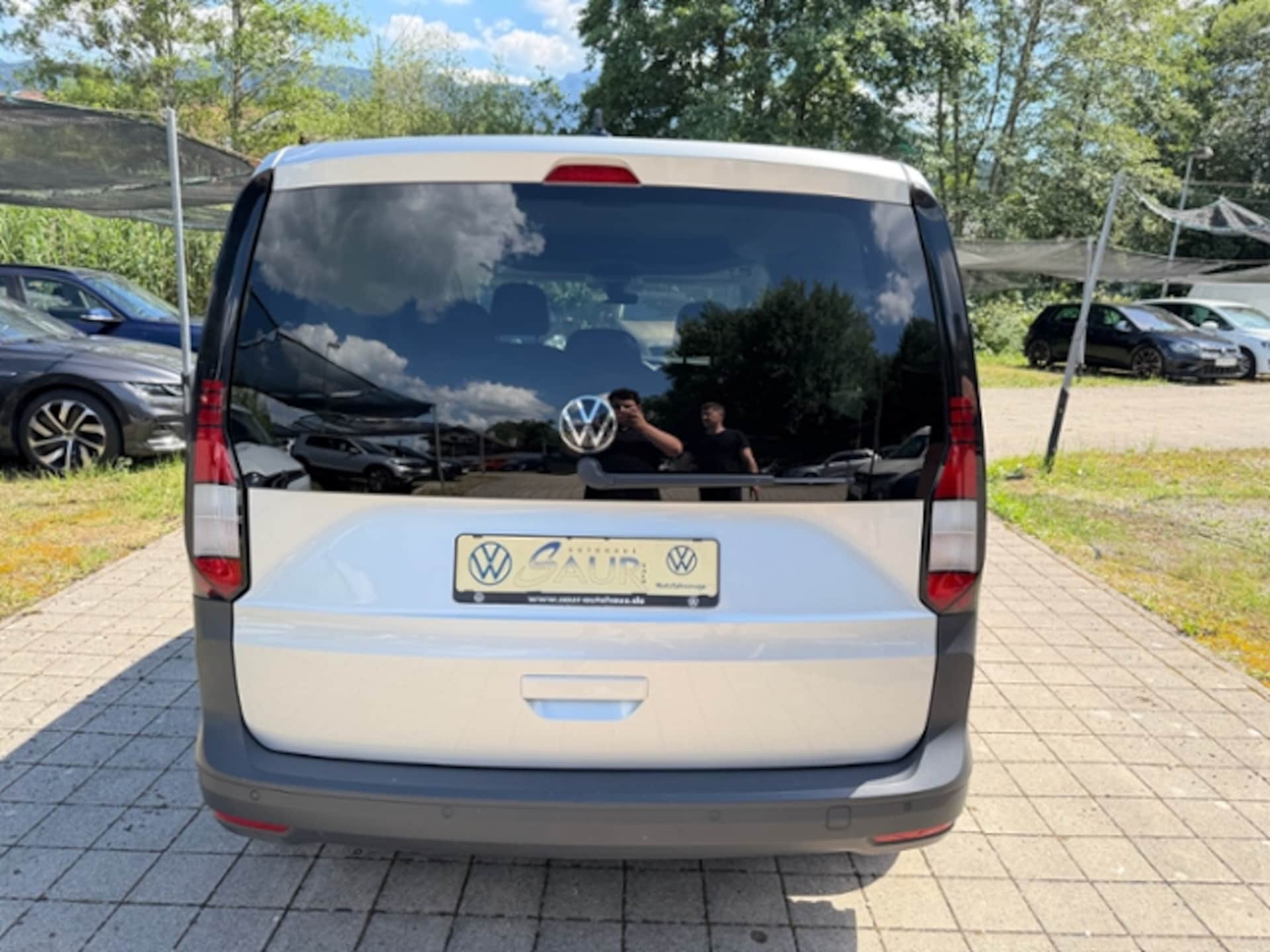 Volkswagen Caddy Basis-Modell