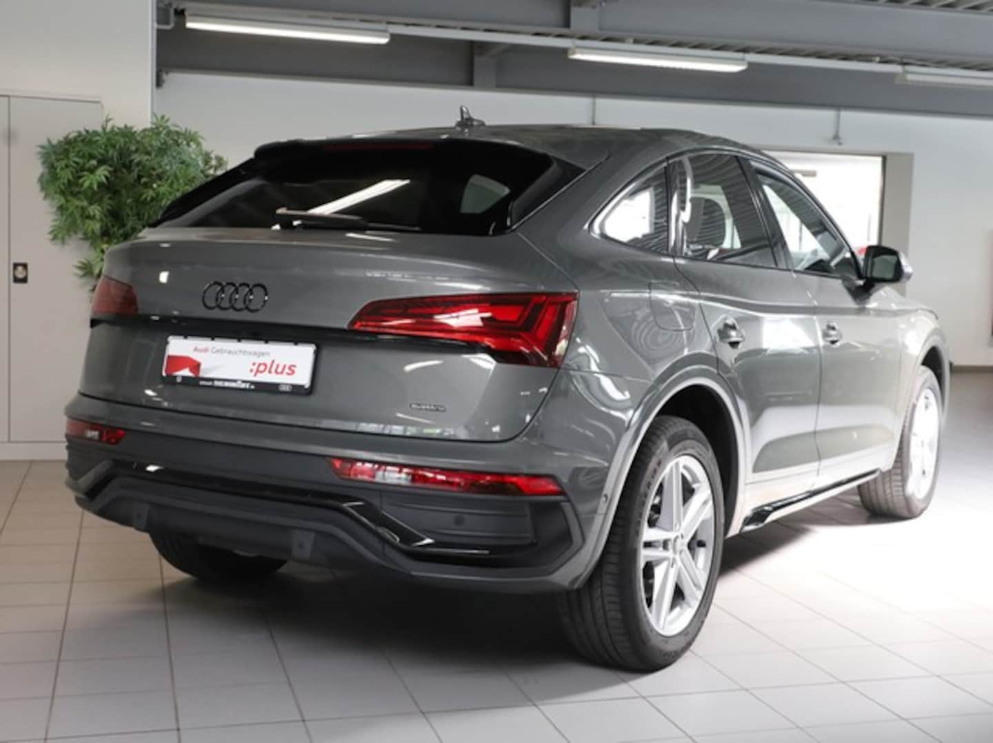 Bild über Audi Q5 Sportback 40 TDI quattro S tronic - für weitere Informationen kontaktieren Sie den Audi Partner