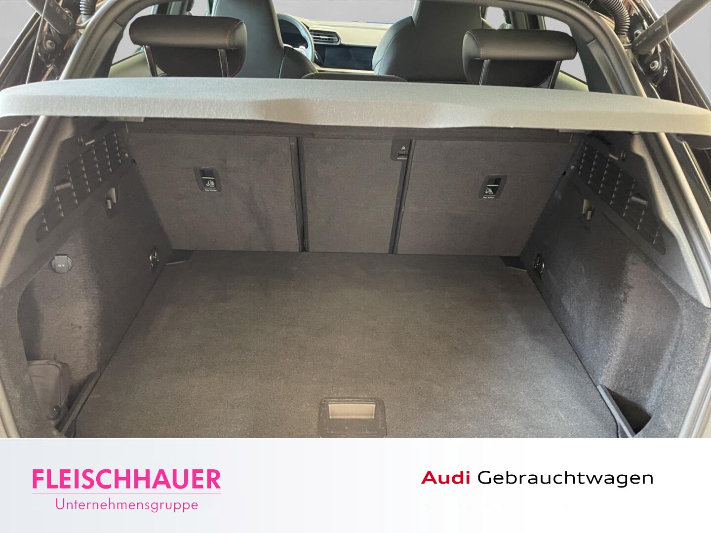 Image about Audi RS 3 Sportback TFSI quattro S tronic