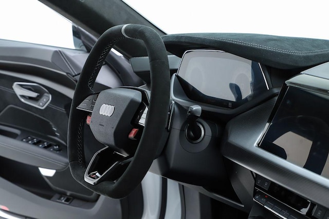 2026 Audi RS e-tron GT Performance Base - Photo 67