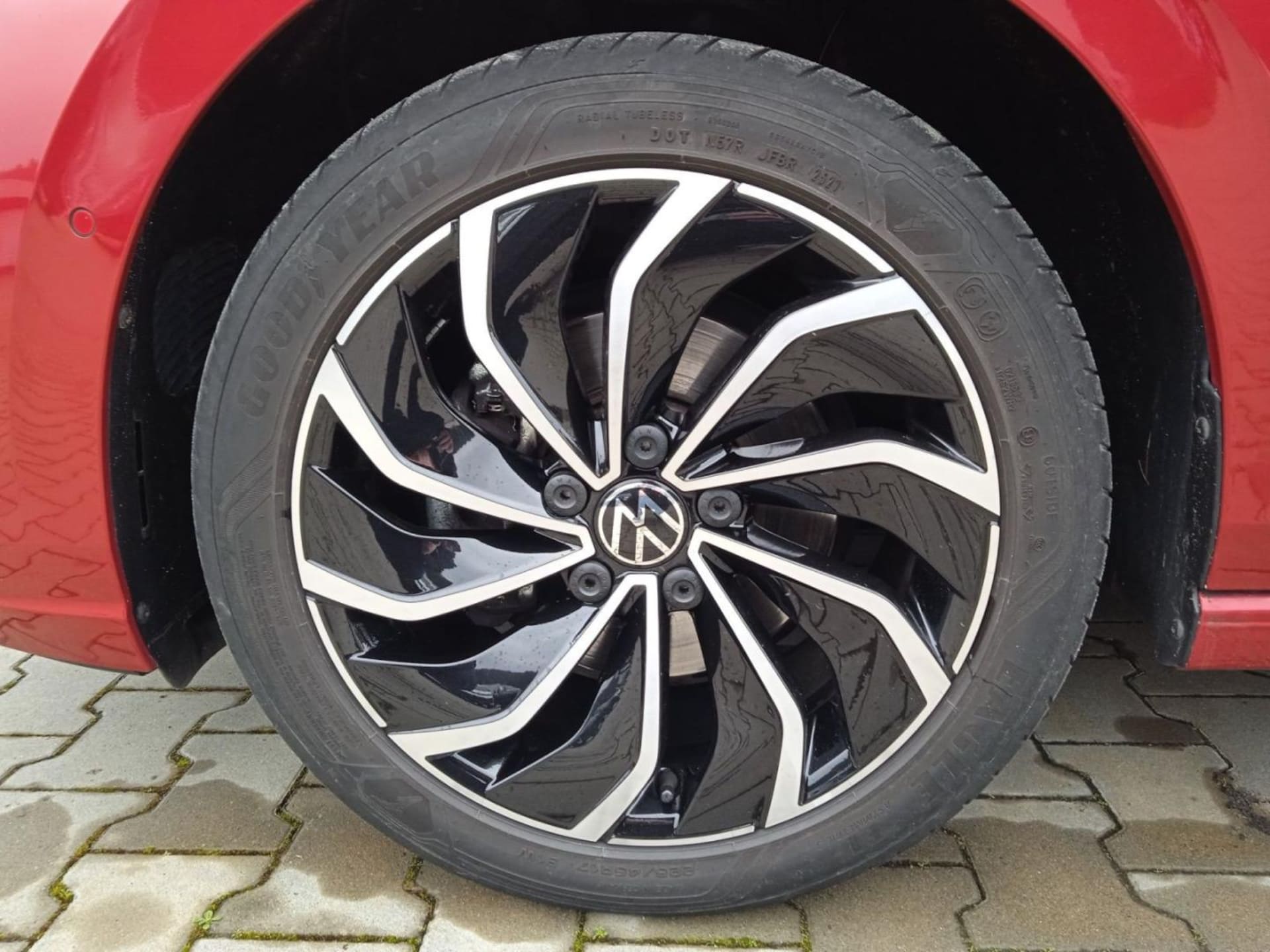 Volkswagen Golf Style