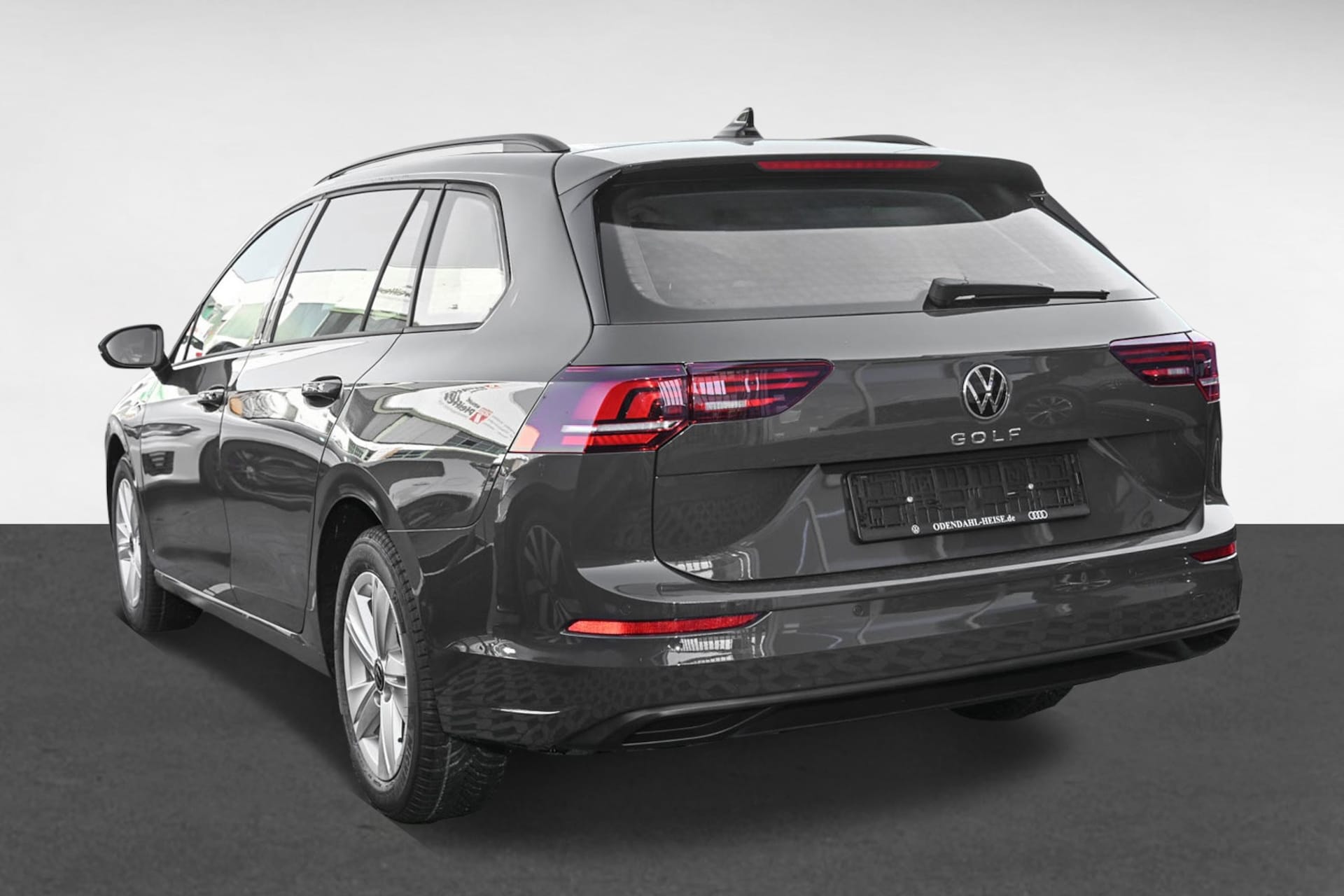 Volkswagen Golf Variant Life