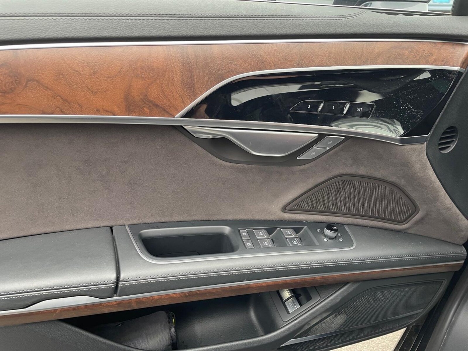 Audi A8 L – Bild 15