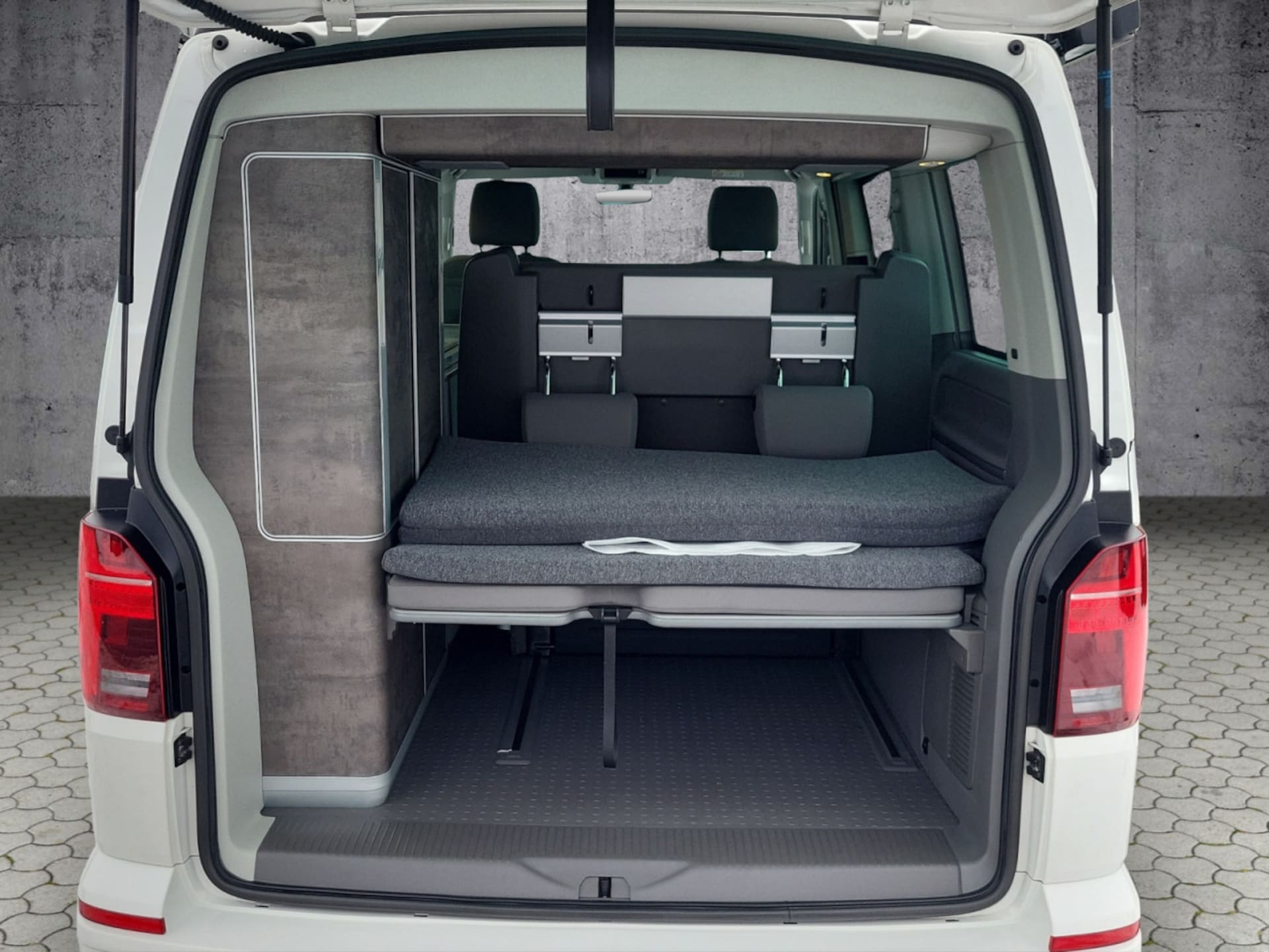Volkswagen T6.1 California Ocean