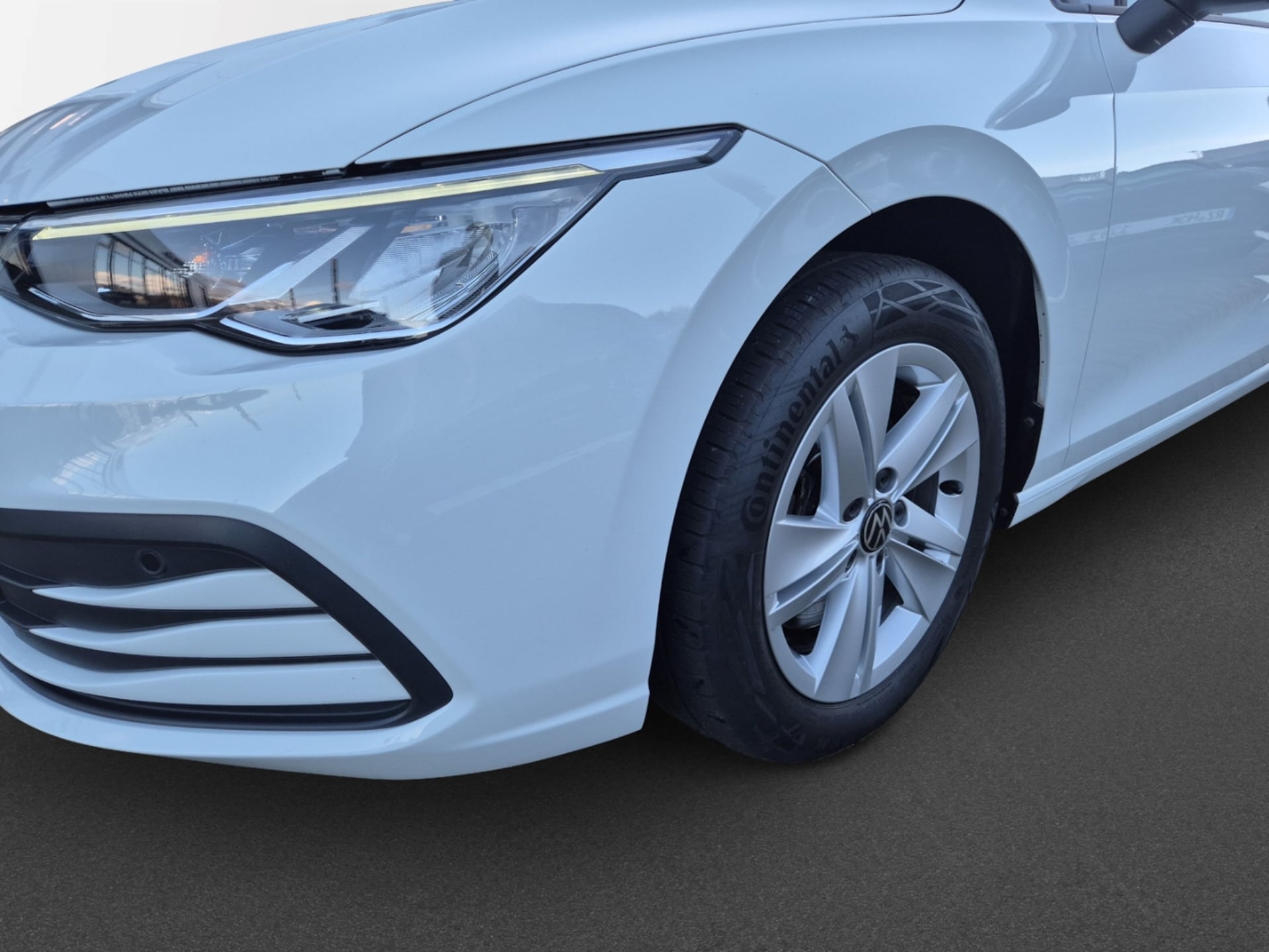 Volkswagen Golf Variant Life