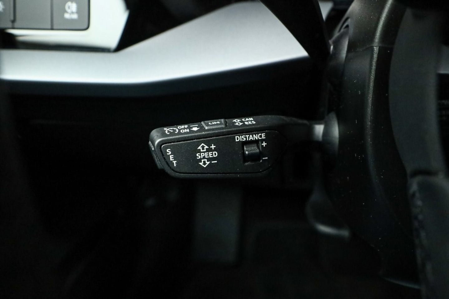 Bild über Audi A3 Sportback advanced 30 TFSI S tronic - für weitere Informationen kontaktieren Sie den Audi Partner