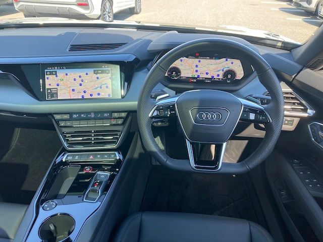Audi e-tron GT e-tron GT quattro 350,00 kW for more details contact your dealer