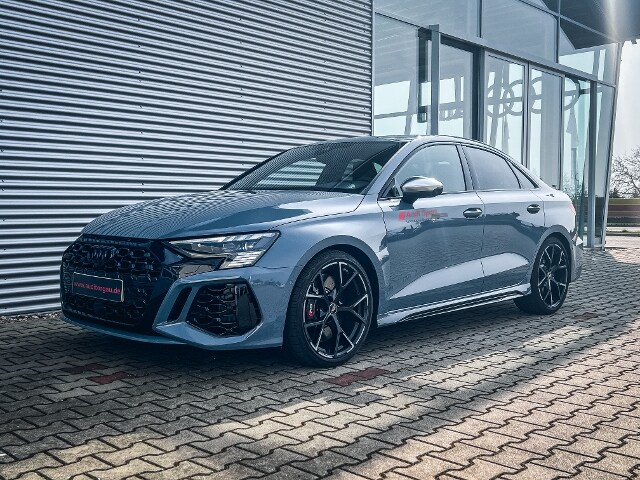 Image about Audi RS 3 Limousine TFSI quattro S tronic