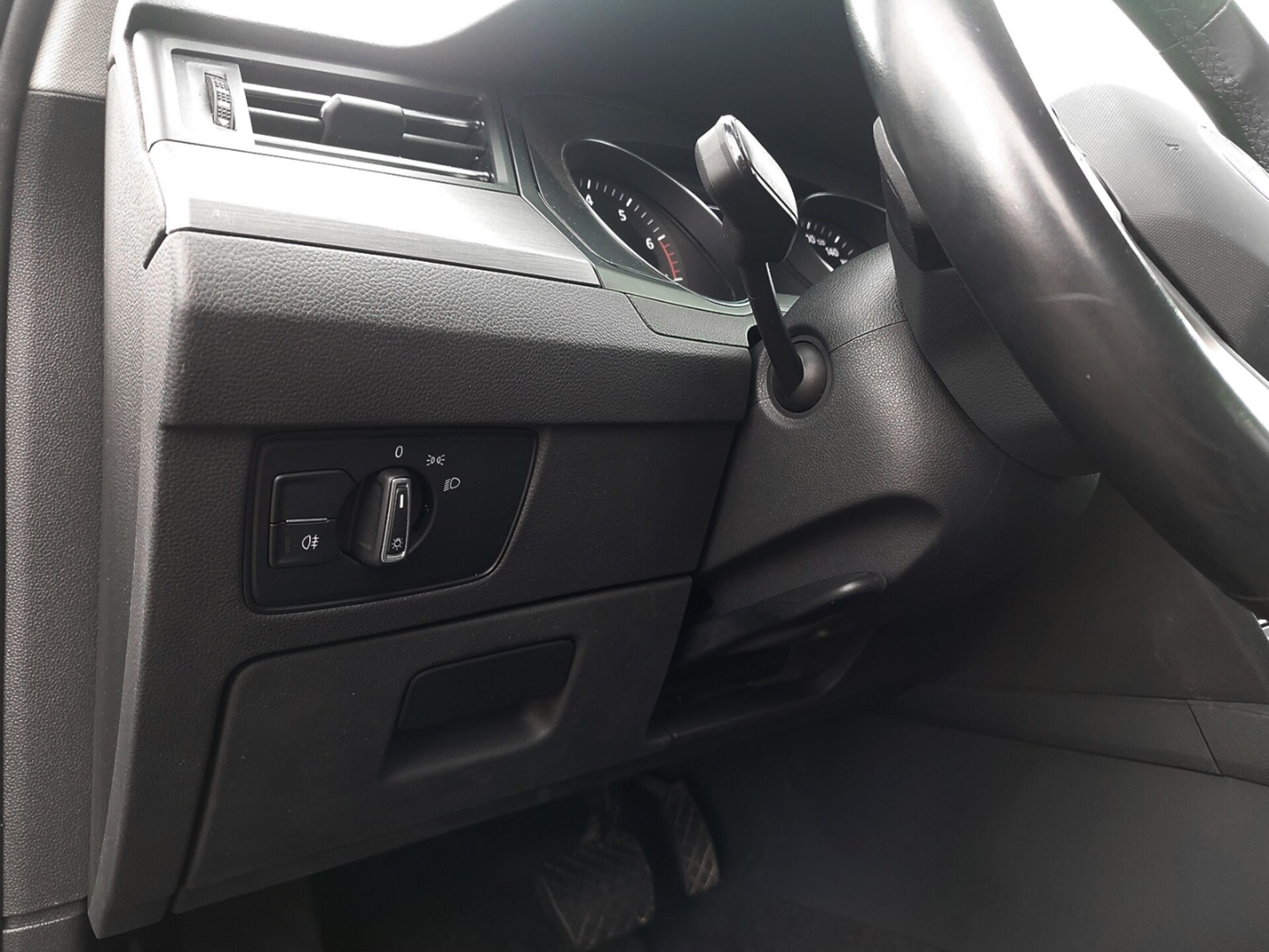 Volkswagen Passat Variant Conceptline