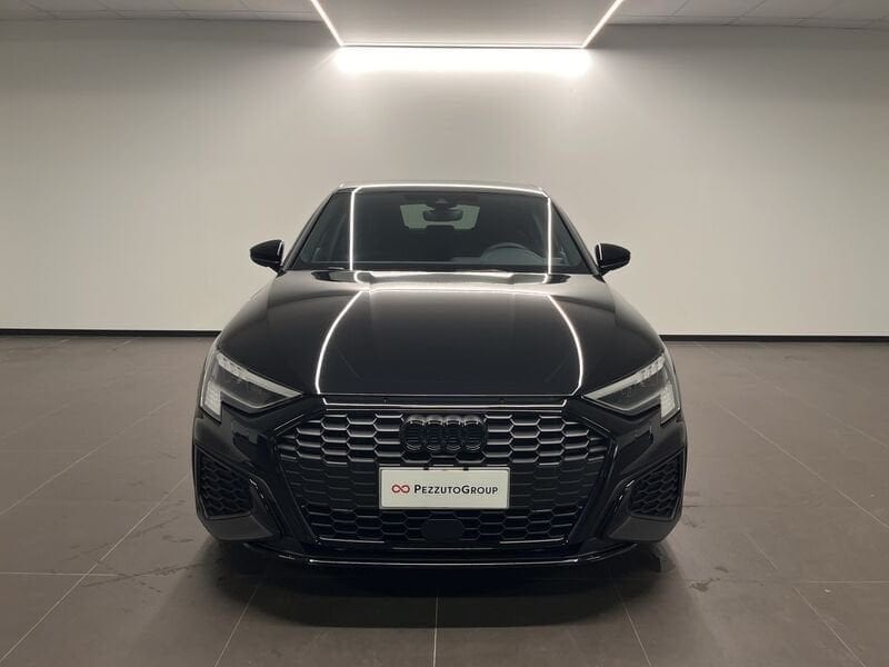 Immagine di Audi A3 Sportback TFSI e Identity Black 40 TFSI e 150 kW (204 CV) S tronic - Vista: for more details contact your dealer