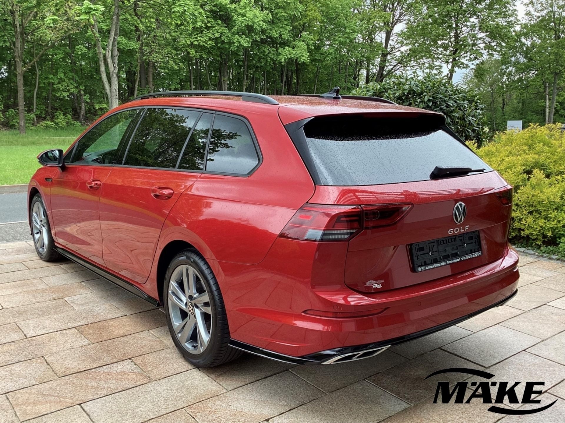 Volkswagen Golf Variant R-Line