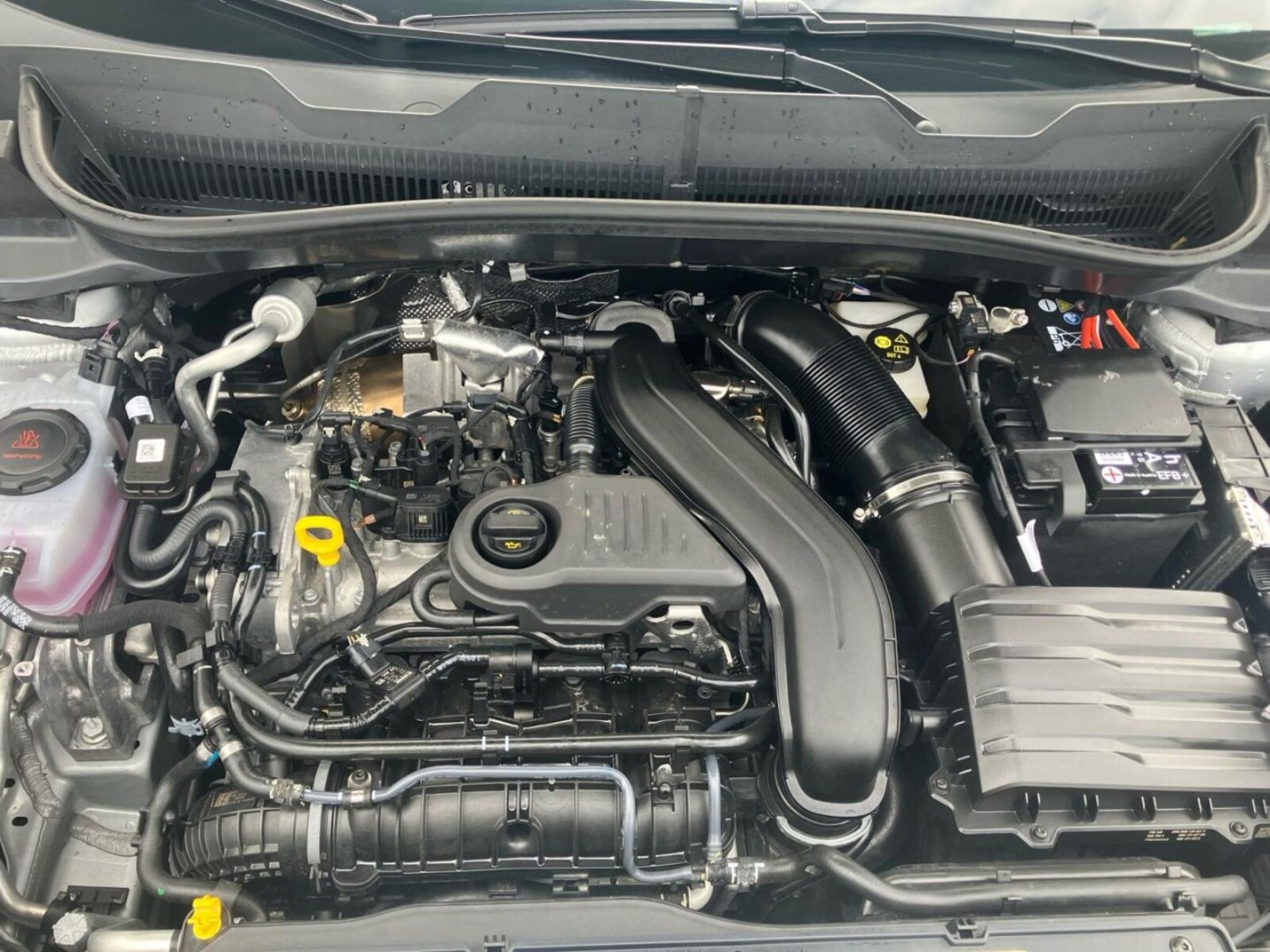 Volkswagen T-Cross – Bild 11