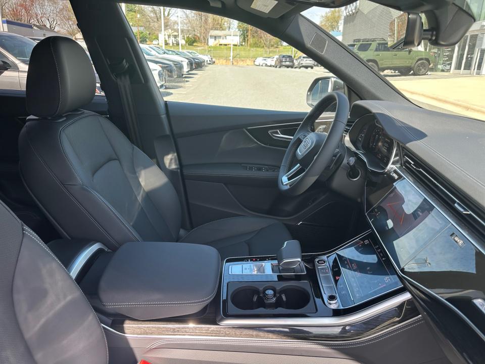 2026 Audi Q8 Premium Plus - Photo 34