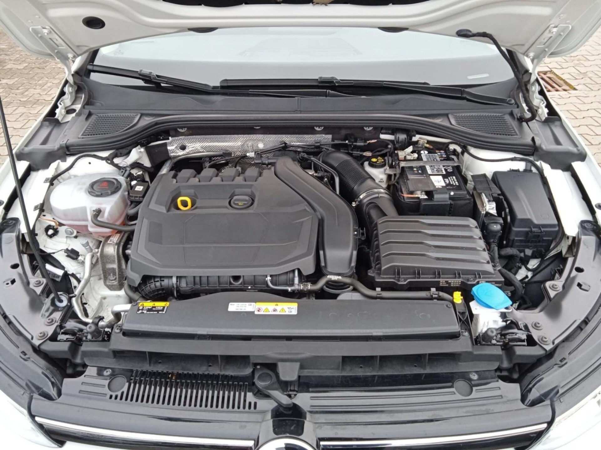 Volkswagen Golf Life