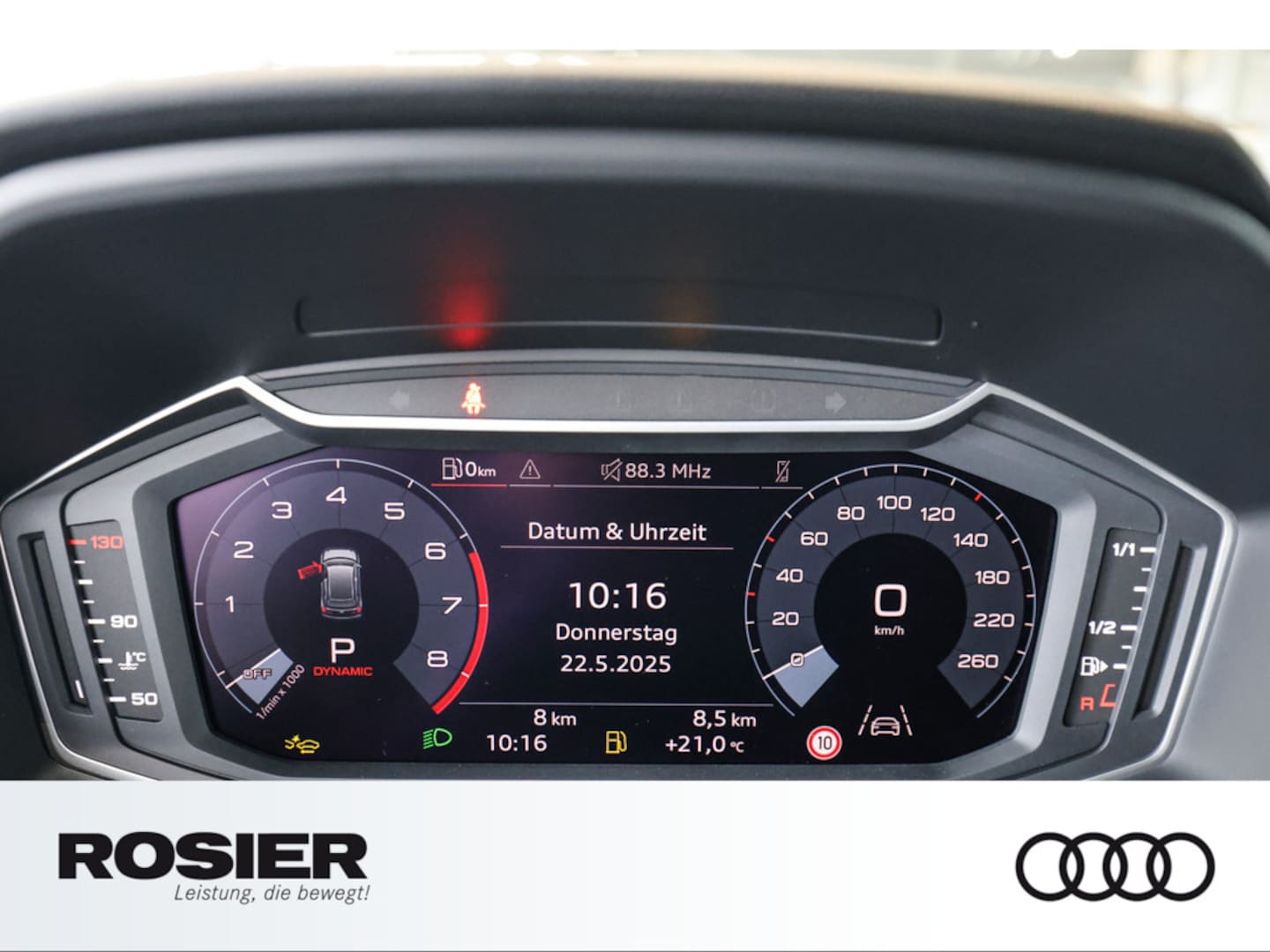 Bild über Audi A1 Sportback S line 40 TFSI S tronic - für weitere Informationen kontaktieren Sie den Audi Partner