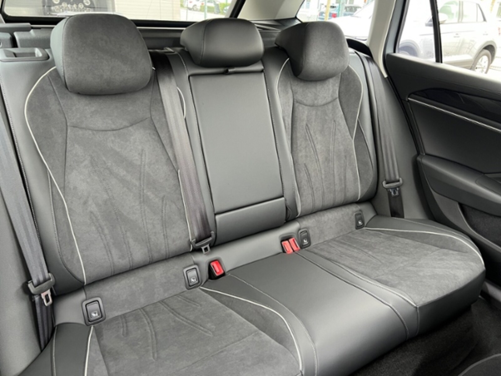 Volkswagen Passat – Bild 10